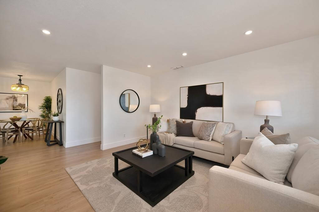 Beachwood Dr, Orangevale - Premiere Home Staging & Design