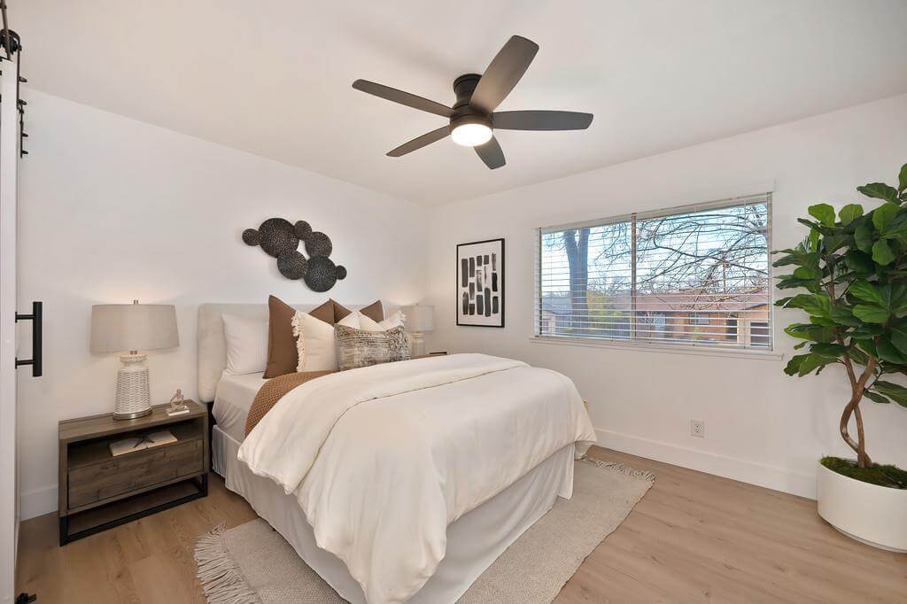 Beachwood Dr, Orangevale - Premiere Home Staging & Design