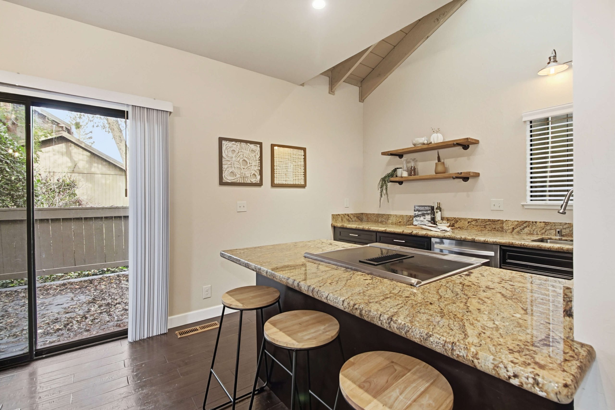 Boyer Dr, Carmichael - Premiere Home Staging & Design