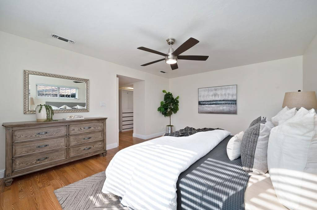 Chenu Ave, Sacramento - Premiere Home Staging & Design