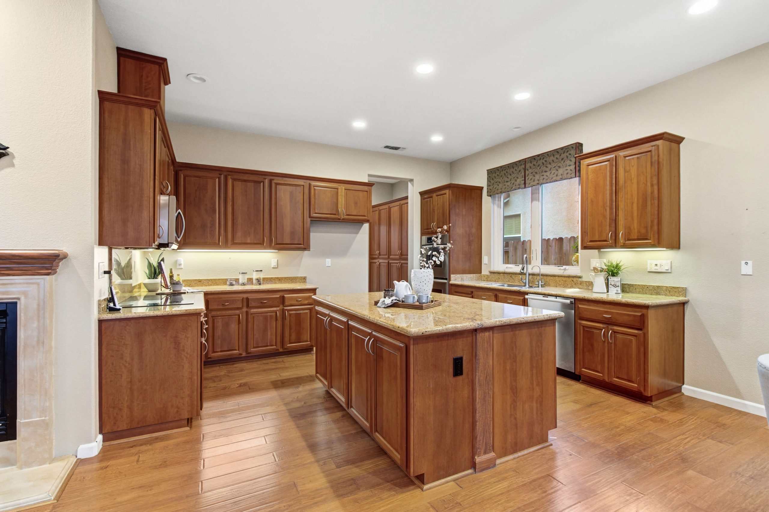 Creekberry Way, El Dorado Hills - Premiere Home Staging & Design