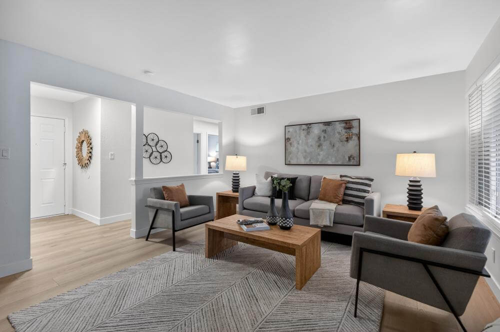 Kirk Way, Sacramento - Premiere Home Staging & Design