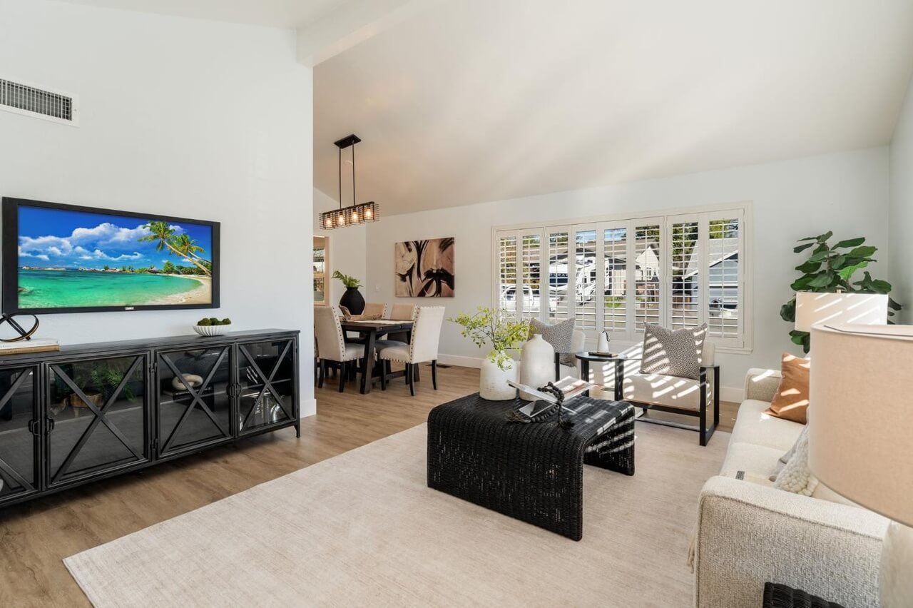 Richwood Ct, Fair Oaks - Premiere Home Staging & Design