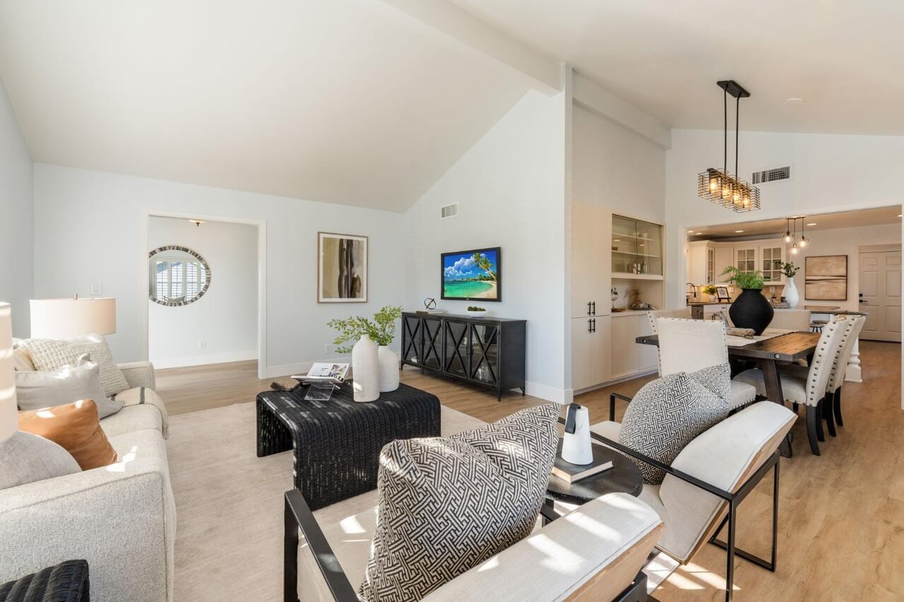 Richwood Ct, Fair Oaks - Premiere Home Staging & Design