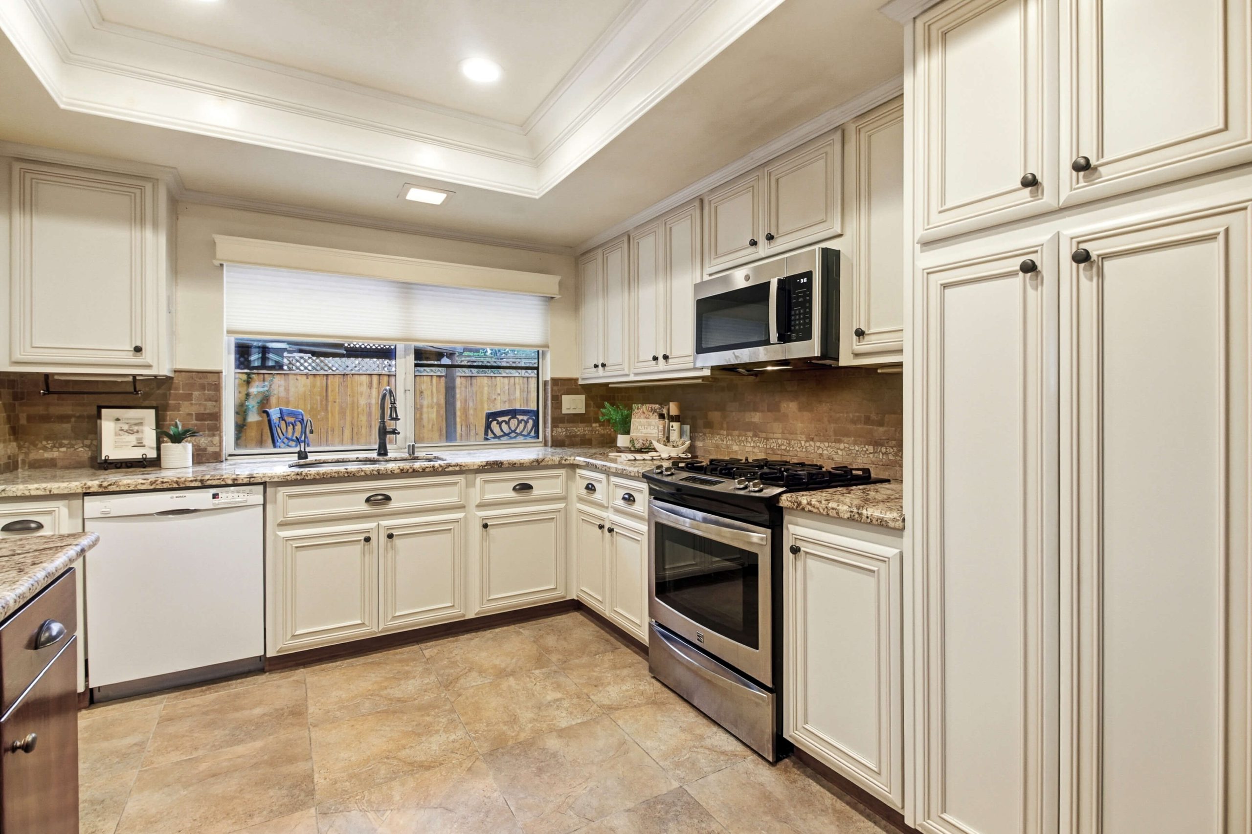 Shady Hollow Way, Fair Oaks - Premiere Home Staging & Design