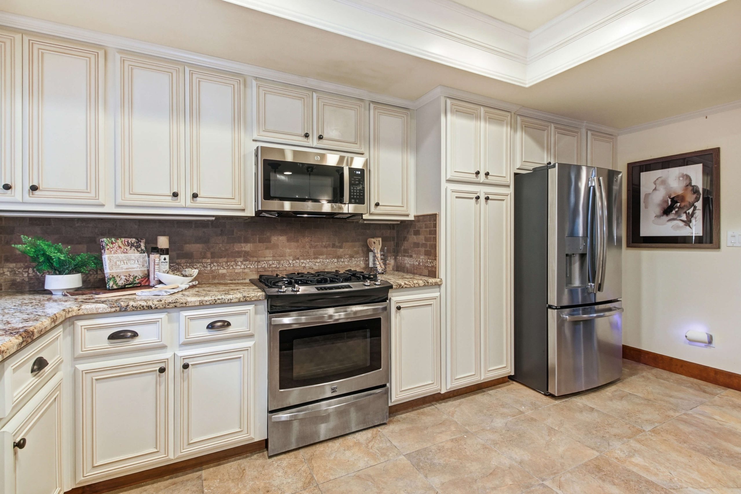 Shady Hollow Way, Fair Oaks - Premiere Home Staging & Design