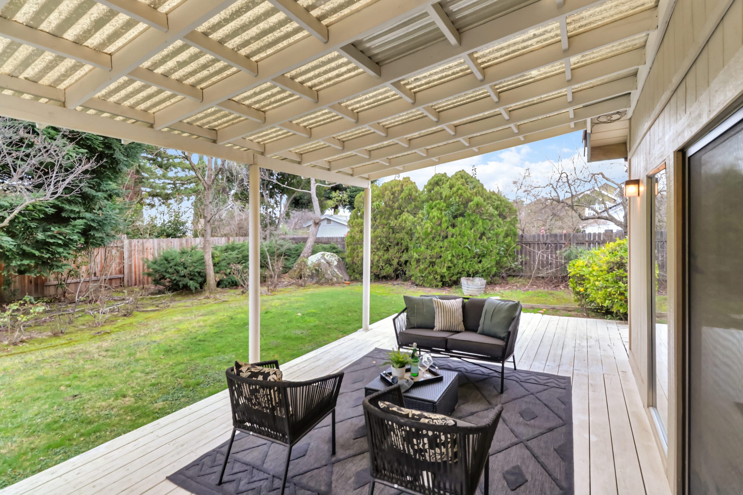 Tanglewood Dr, Auburn - Premiere Home Staging & Design