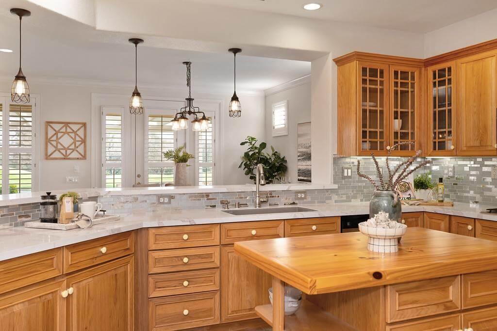 Timberlodge Ln, Roseville - Premiere Home Staging