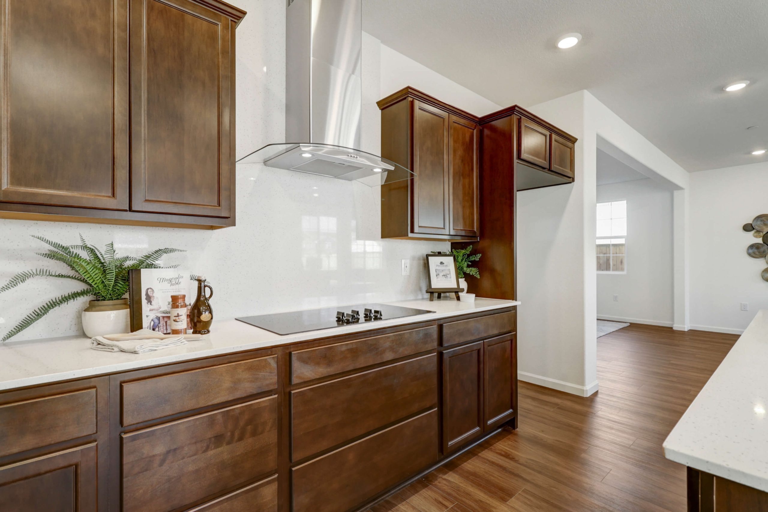 Ramy Cir, Elk Grove - Premiere Home Staging & Design