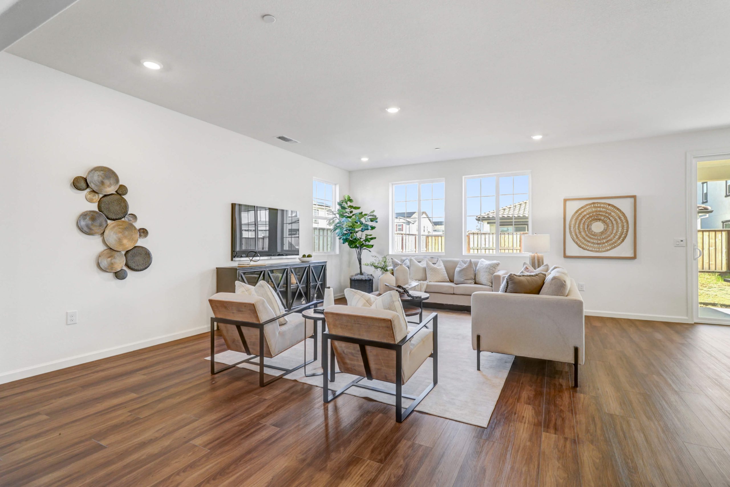 Ramy Cir, Elk Grove - Premiere Home Staging & Design