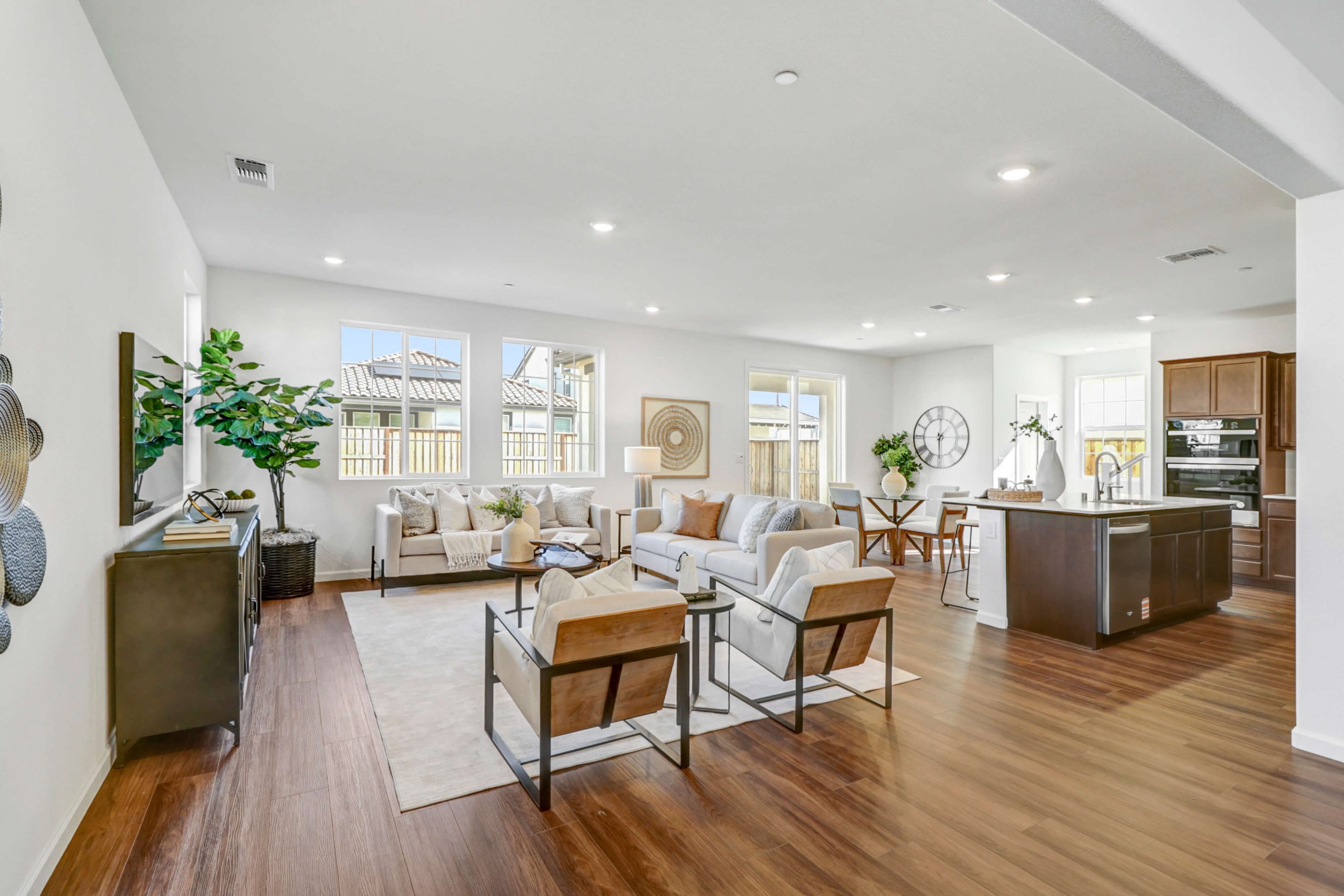 Ramy Cir, Elk Grove - Premiere Home Staging & Design