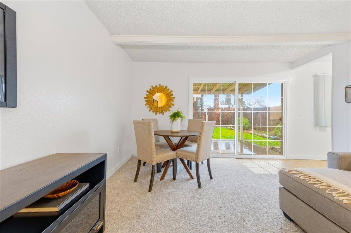 S Whitney Blvd, Rocklin - Premiere Home Staging & Design