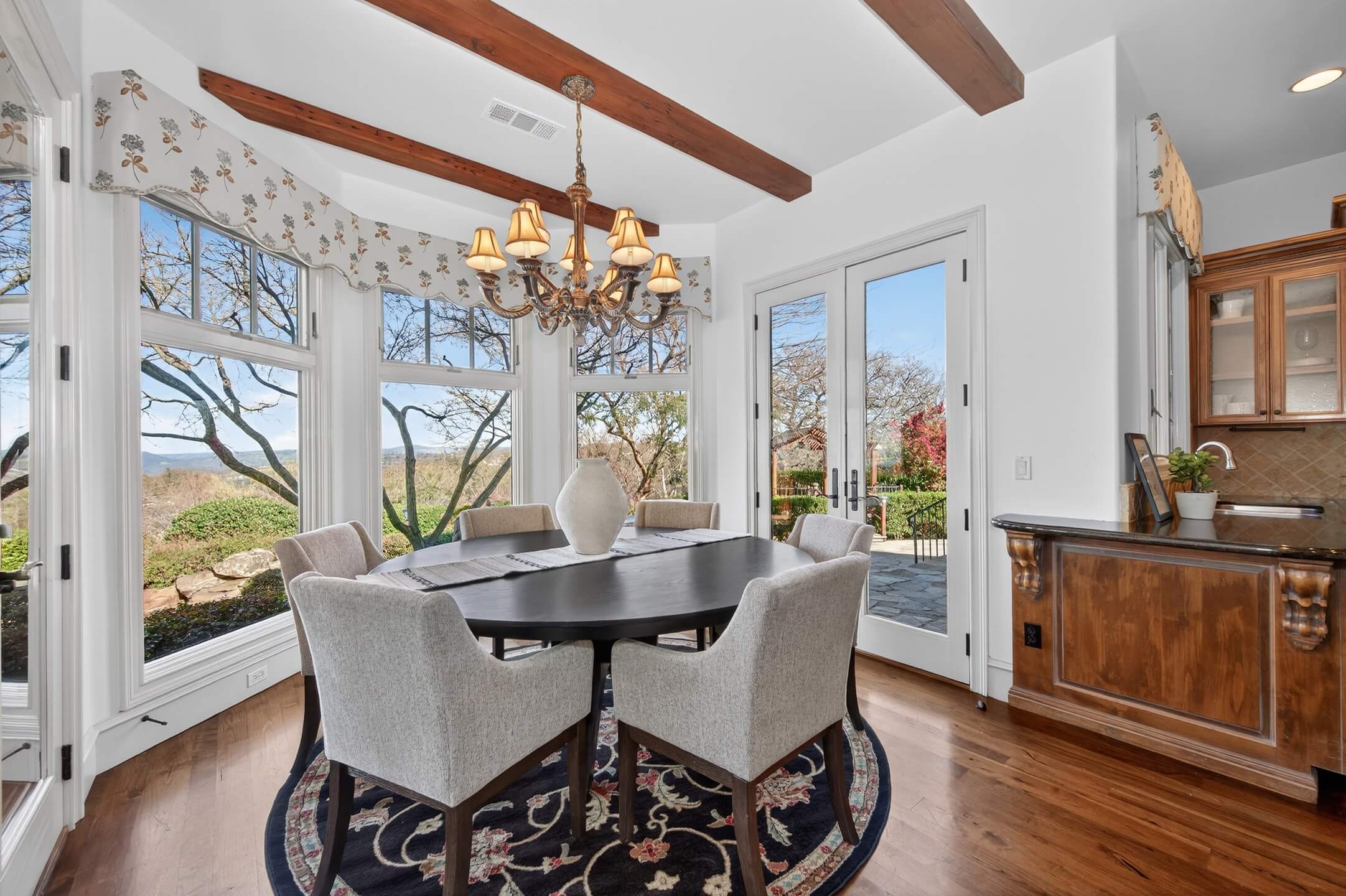 Bent Creek Ct, El Dorado Hills - Premiere Home Staging & Design