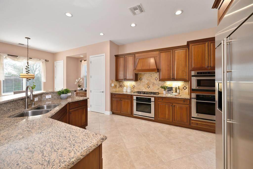 Benton Loop, Roseville -Premiere Home Staging & Design