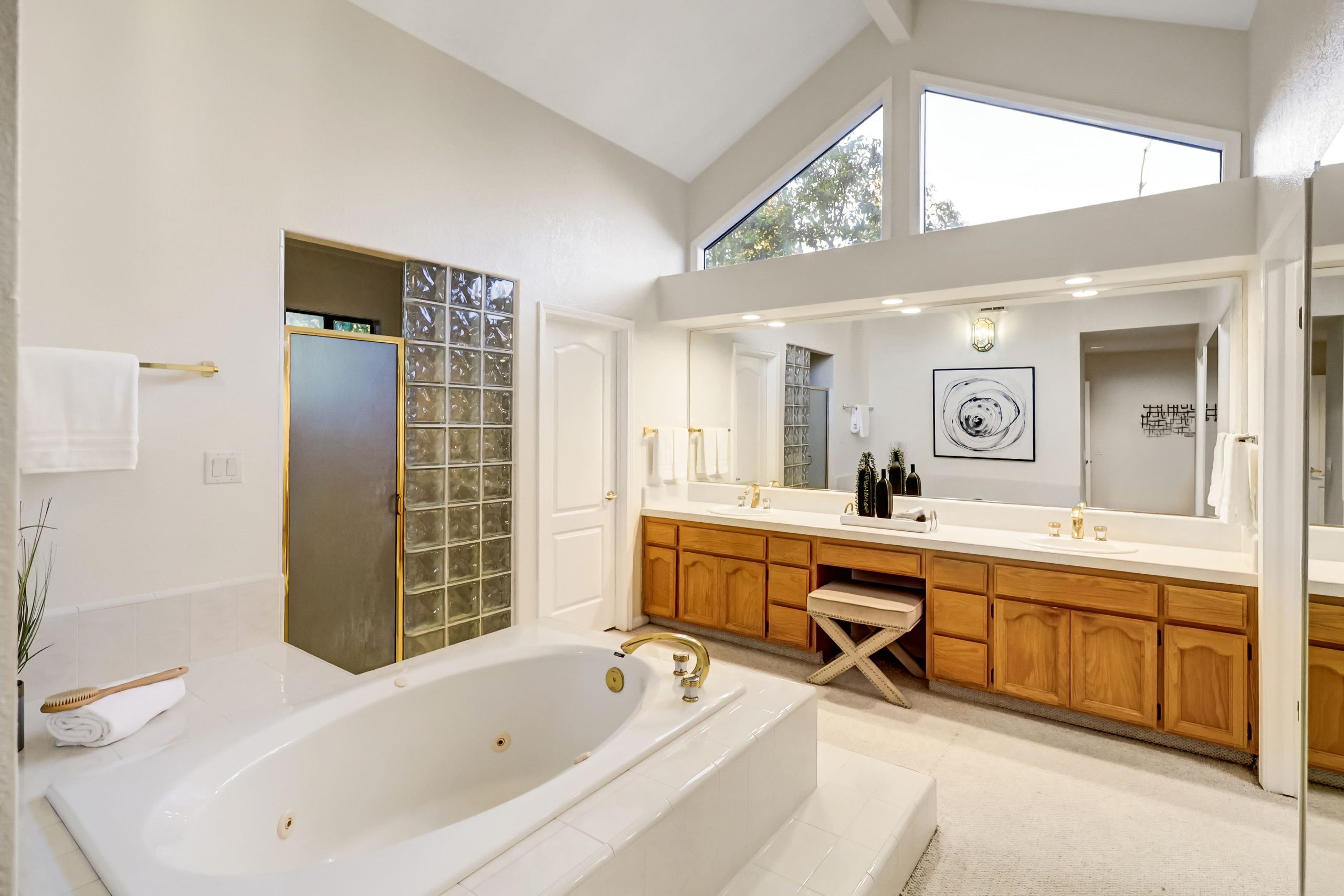 Campton Cir, Gold River - Premiere Home Staging & Design