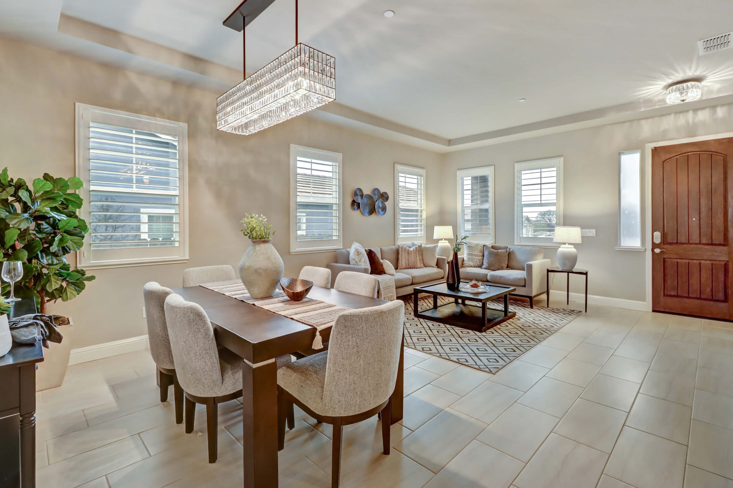 Demartini Dr, Roseville - Premiere Home Staging & Design