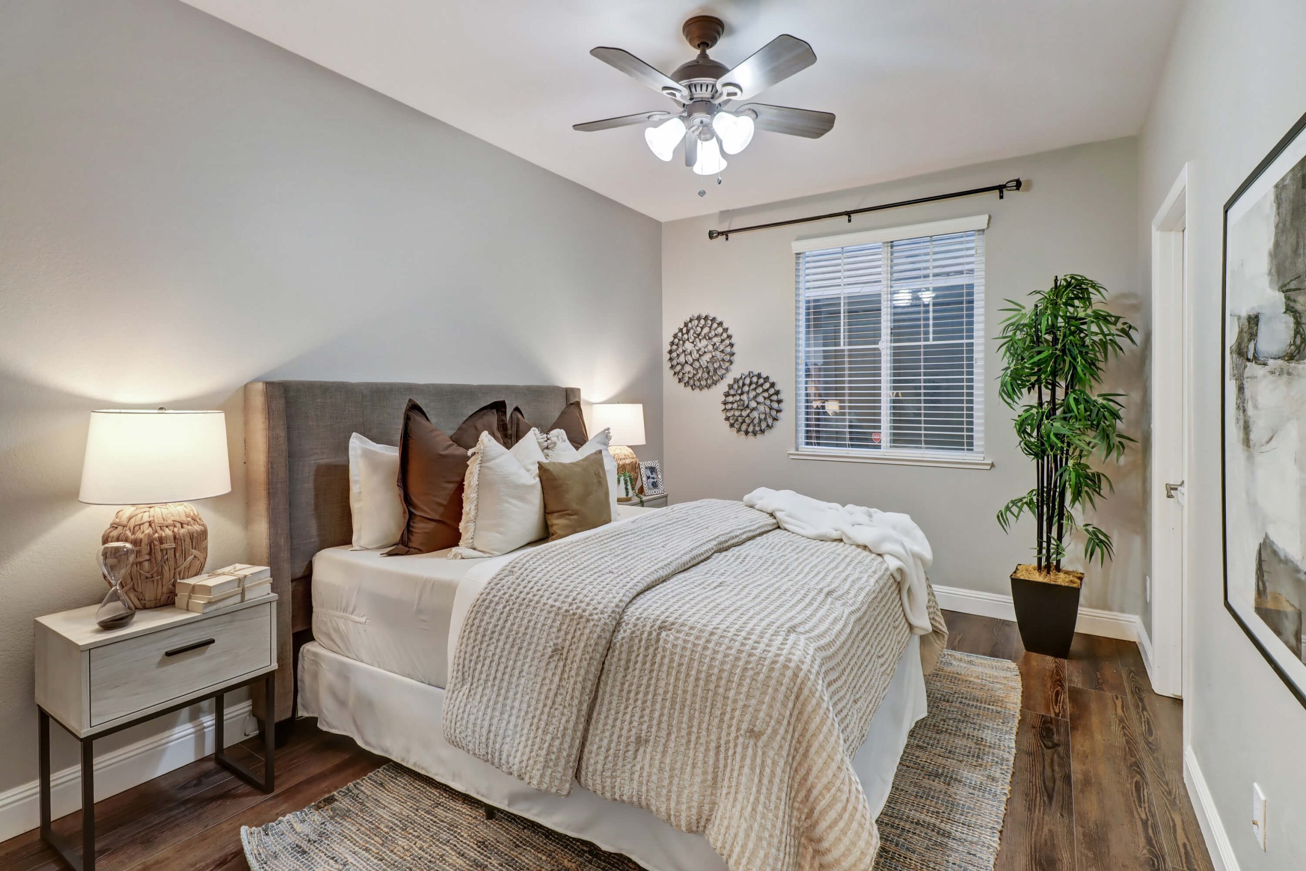 Demartini Dr, Roseville - Premiere Home Staging & Design