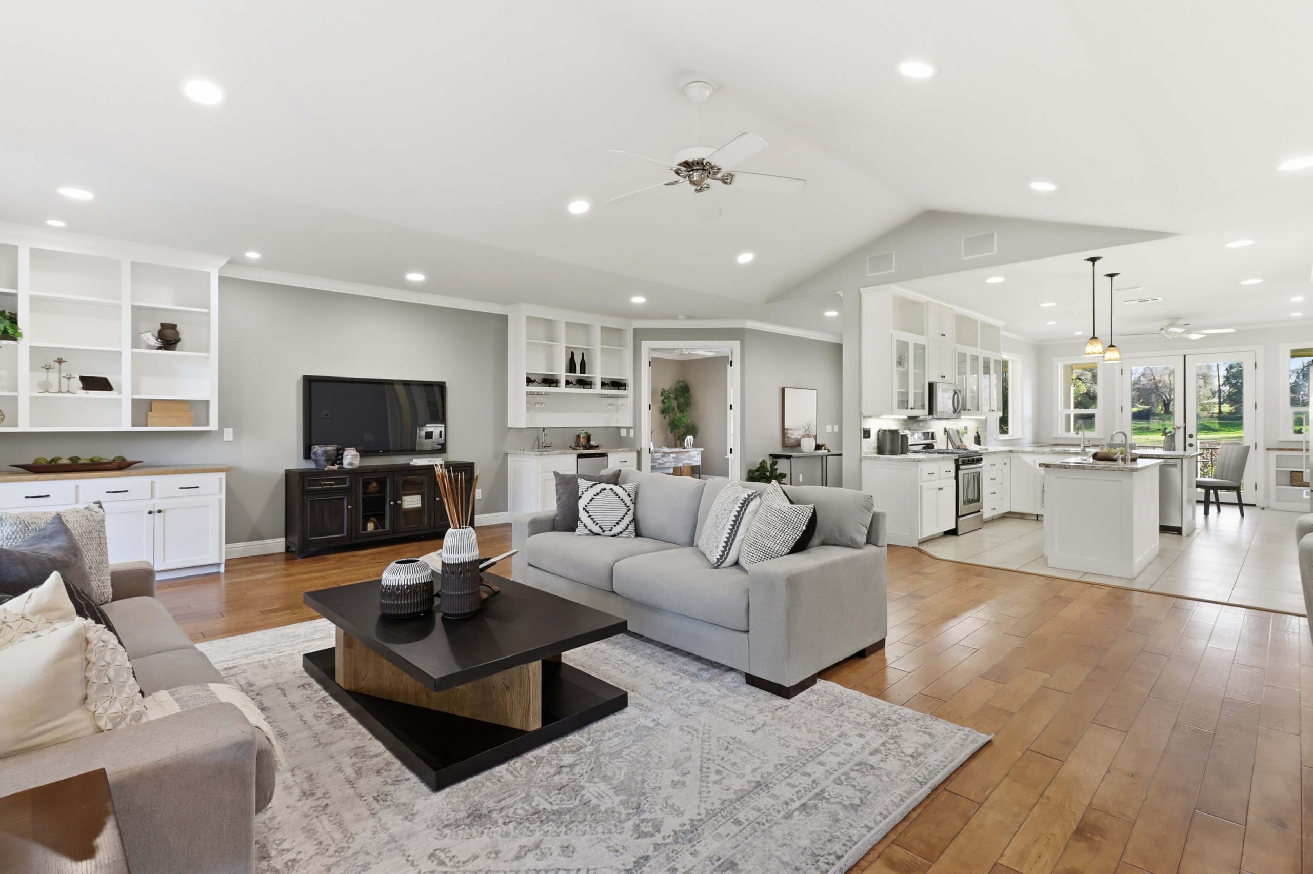 Ditmars Ln, Loomis - Premiere Home Staging & Design