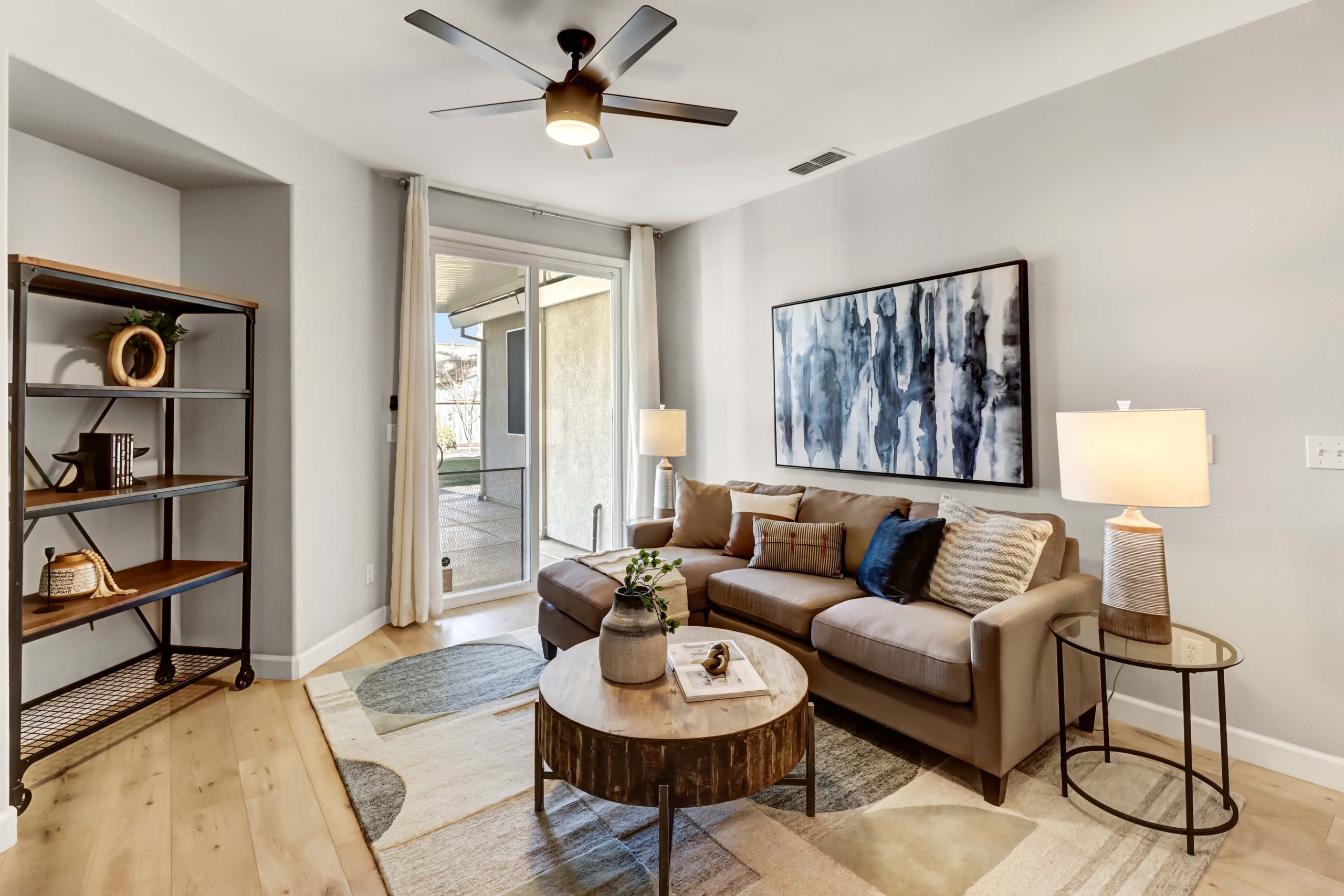 Molokai Rd, West Sacramento - Premiere Home Staging & Design