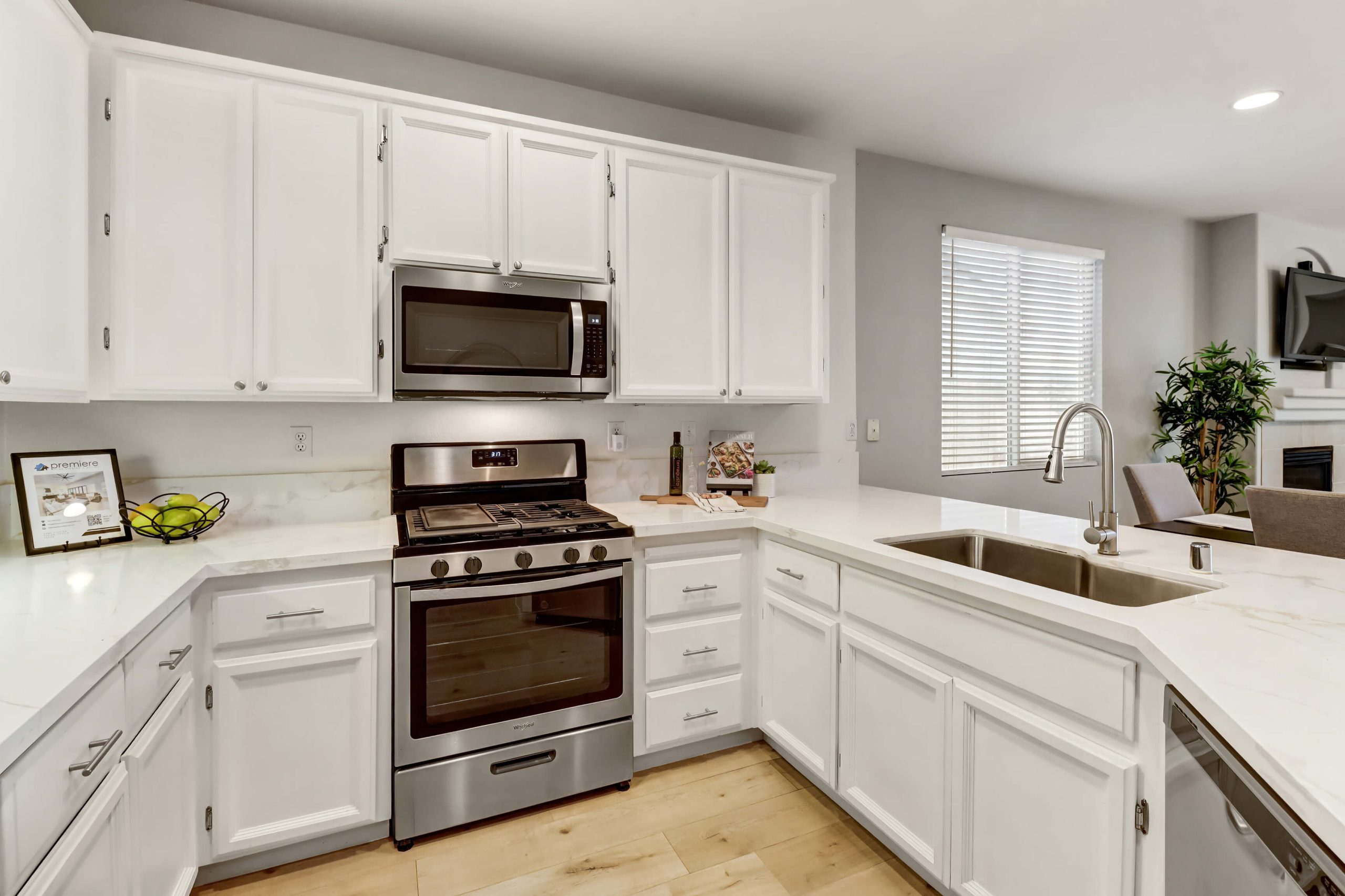 Molokai Rd, West Sacramento - Premiere Home Staging & Design