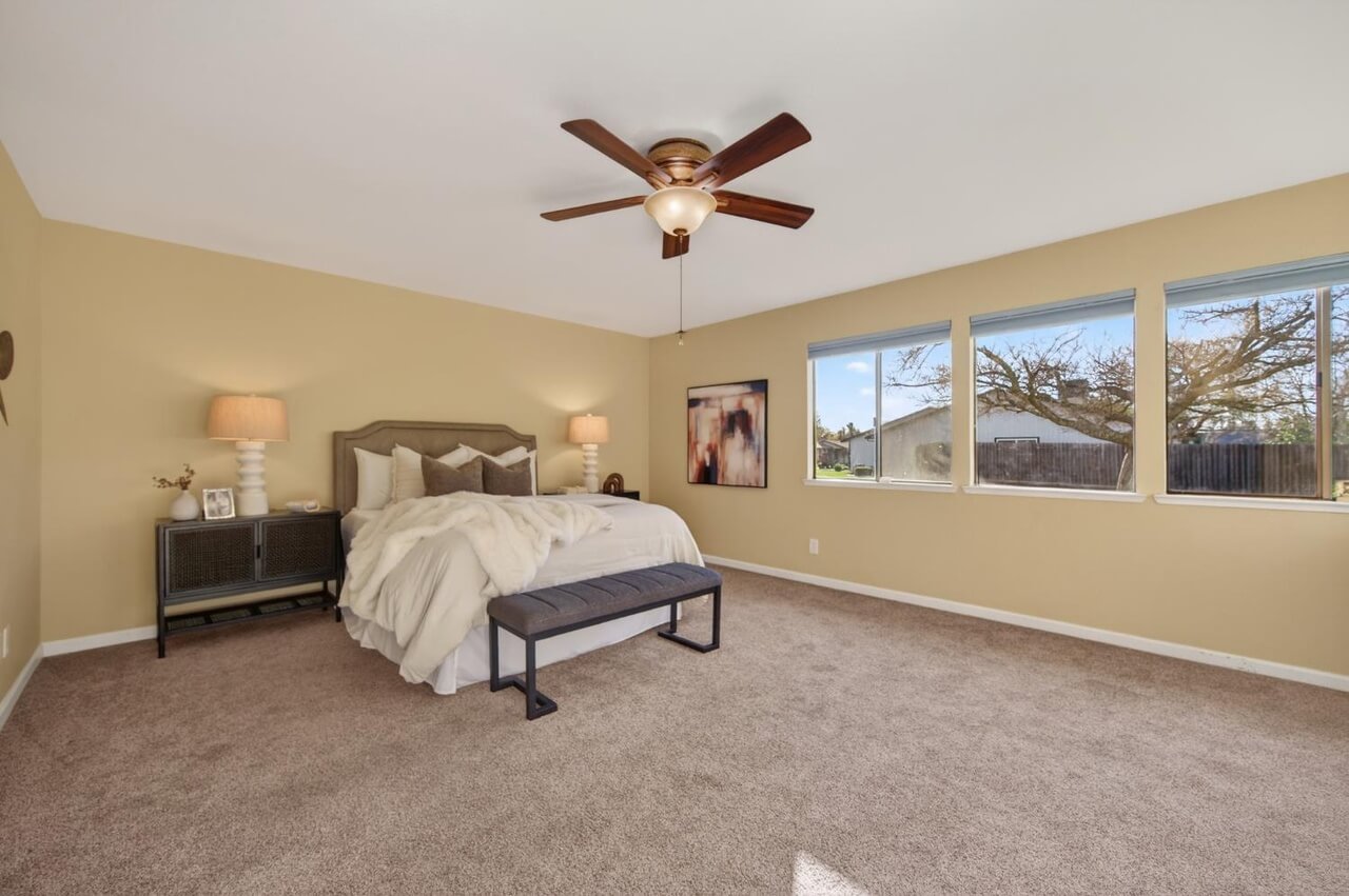 Sirl Way, Orangevale - Premiere Home Staging & Design