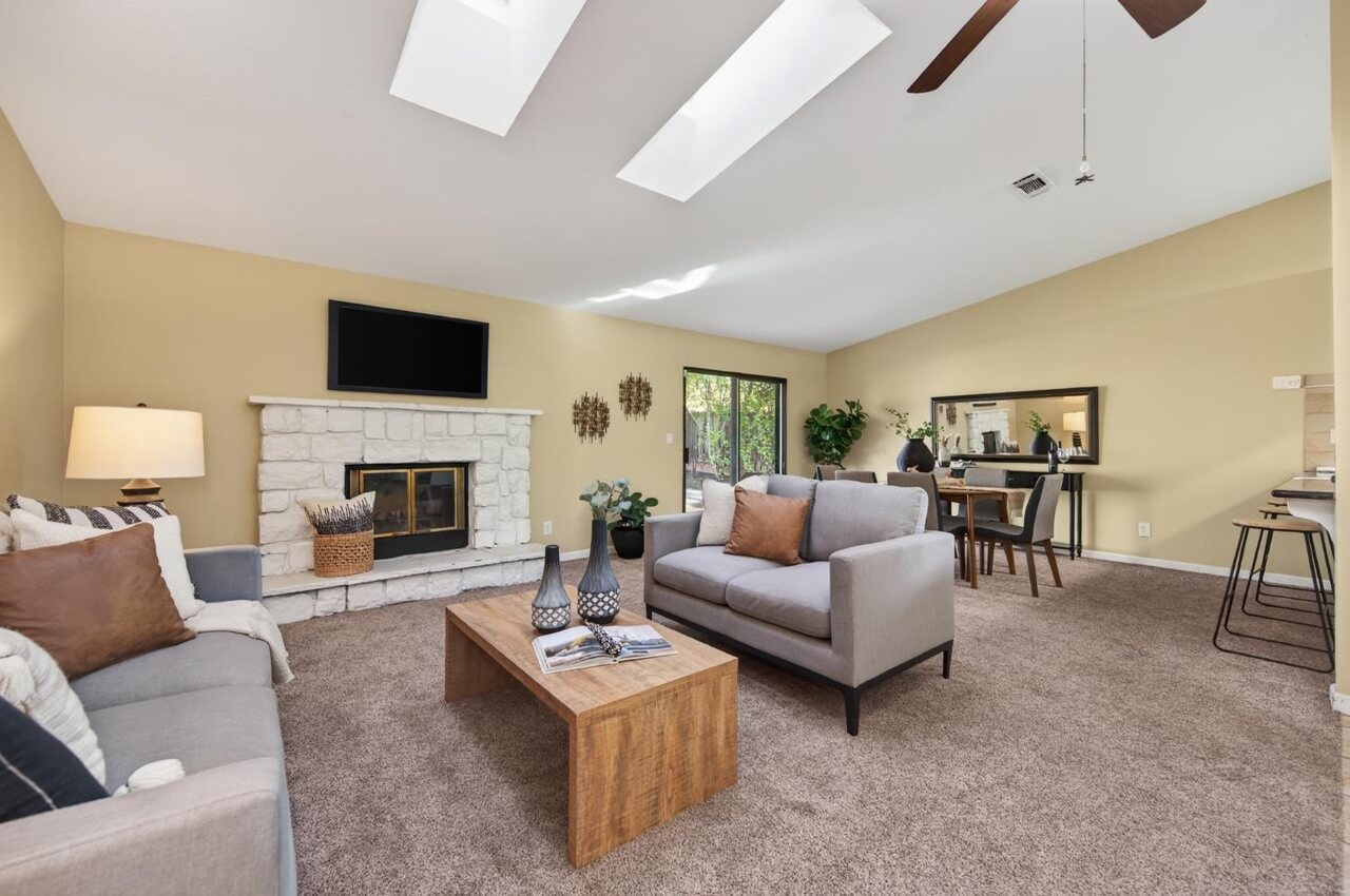 Sirl Way, Orangevale - Premiere Home Staging & Design