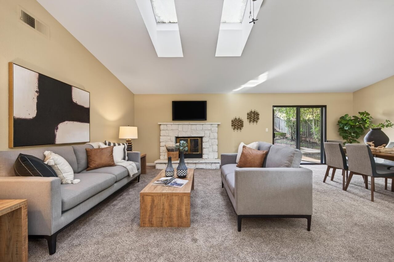 Sirl Way, Orangevale - Premiere Home Staging & Design