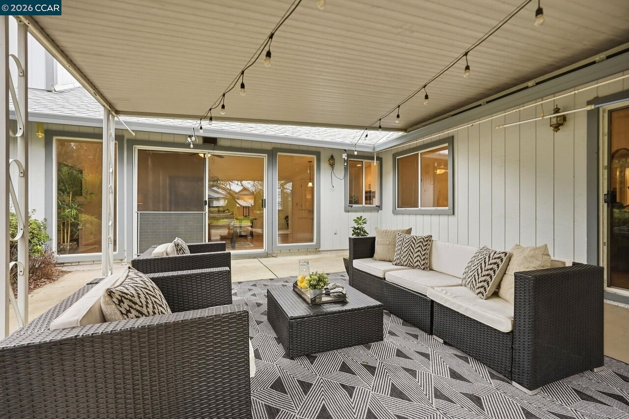 Tudor Way, Loomis - Premiere Home Staging & Design