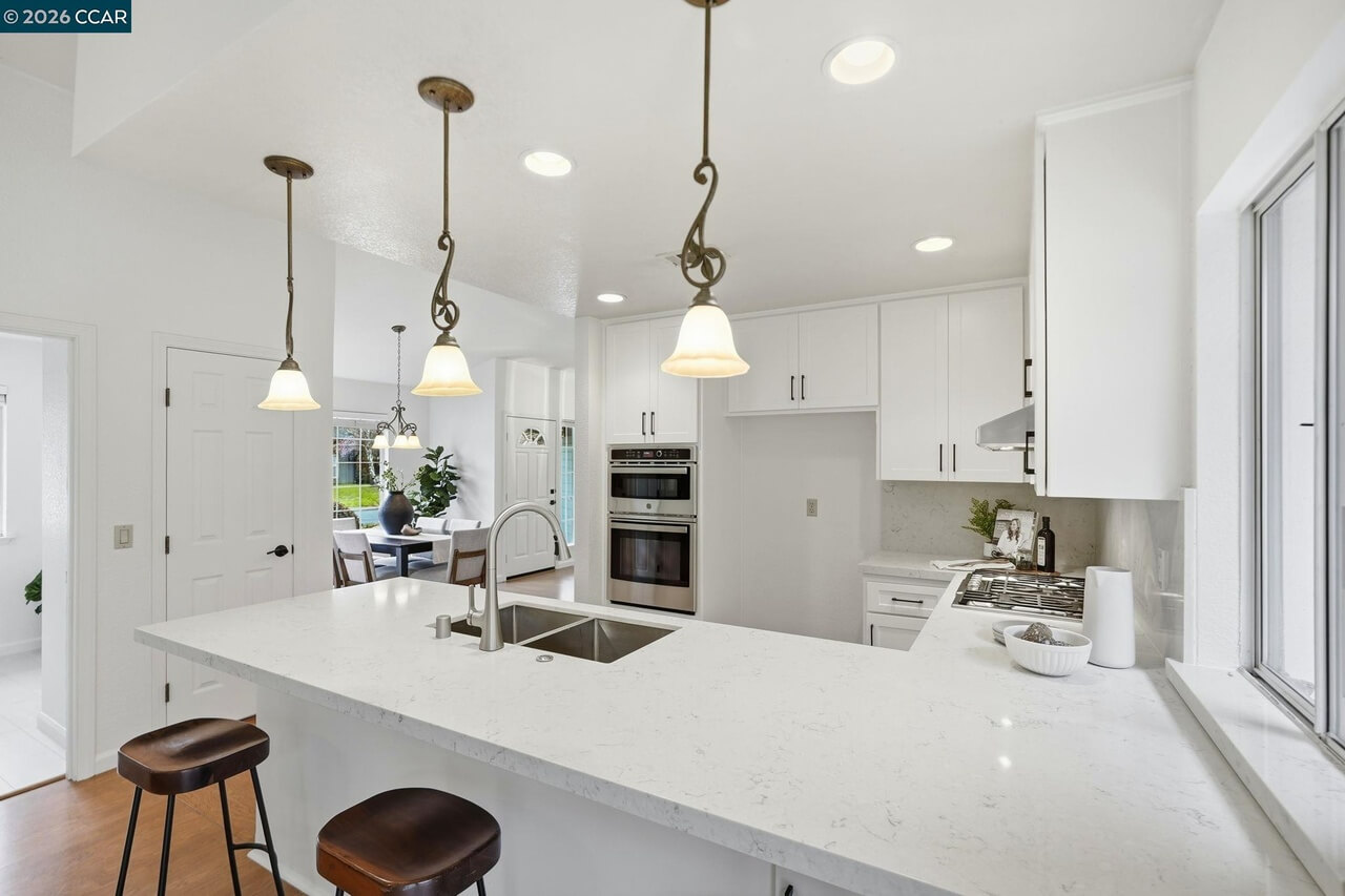 Tudor Way, Loomis - Premiere Home Staging & Design