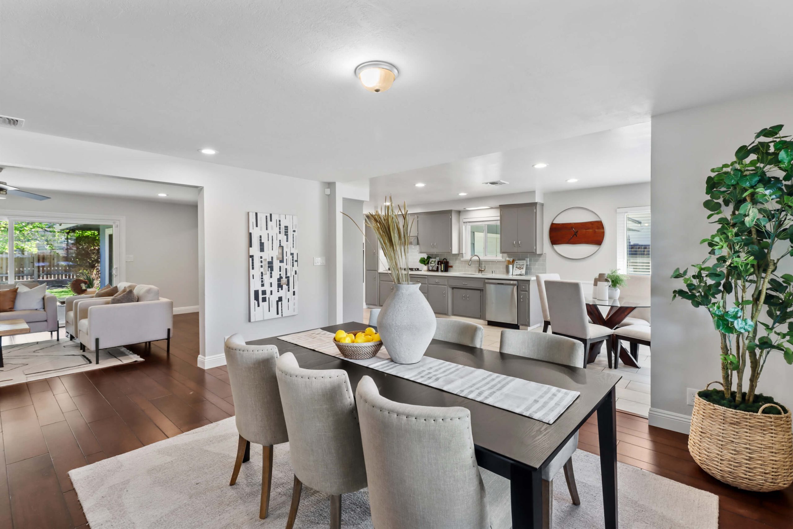 American River Dr, Sacramento - Premiere Home Staging & Design