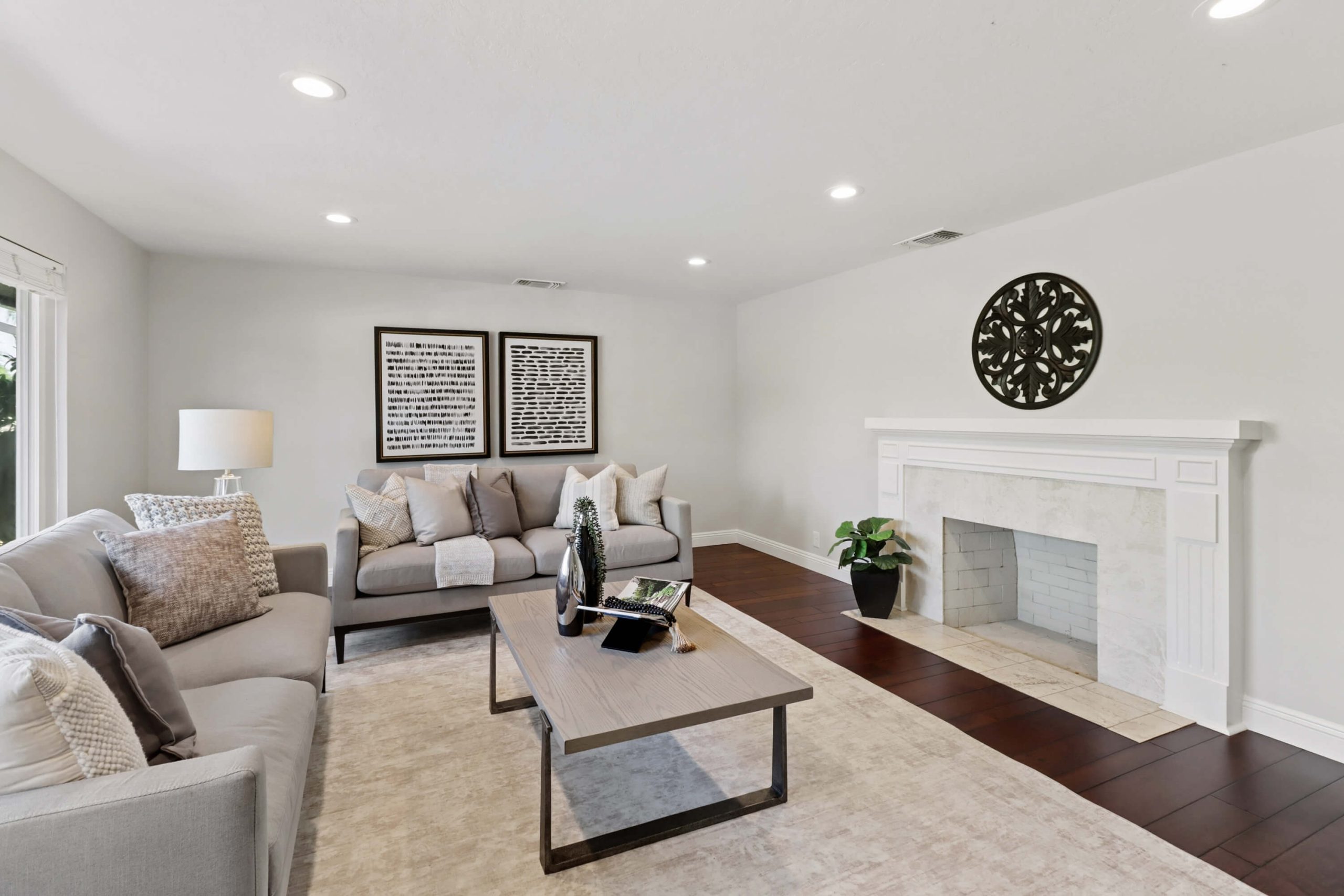 American River Dr, Sacramento - Premiere Home Staging & Design