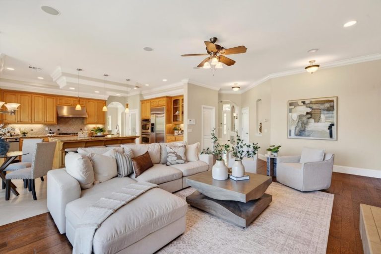 Chalupa Pl, Davis - Premiere Home Staging & Design