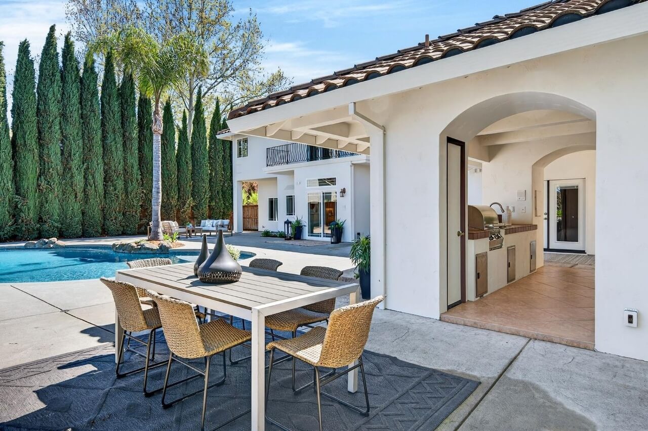 Chalupa Pl, Davis - Premiere Home Staging & Design