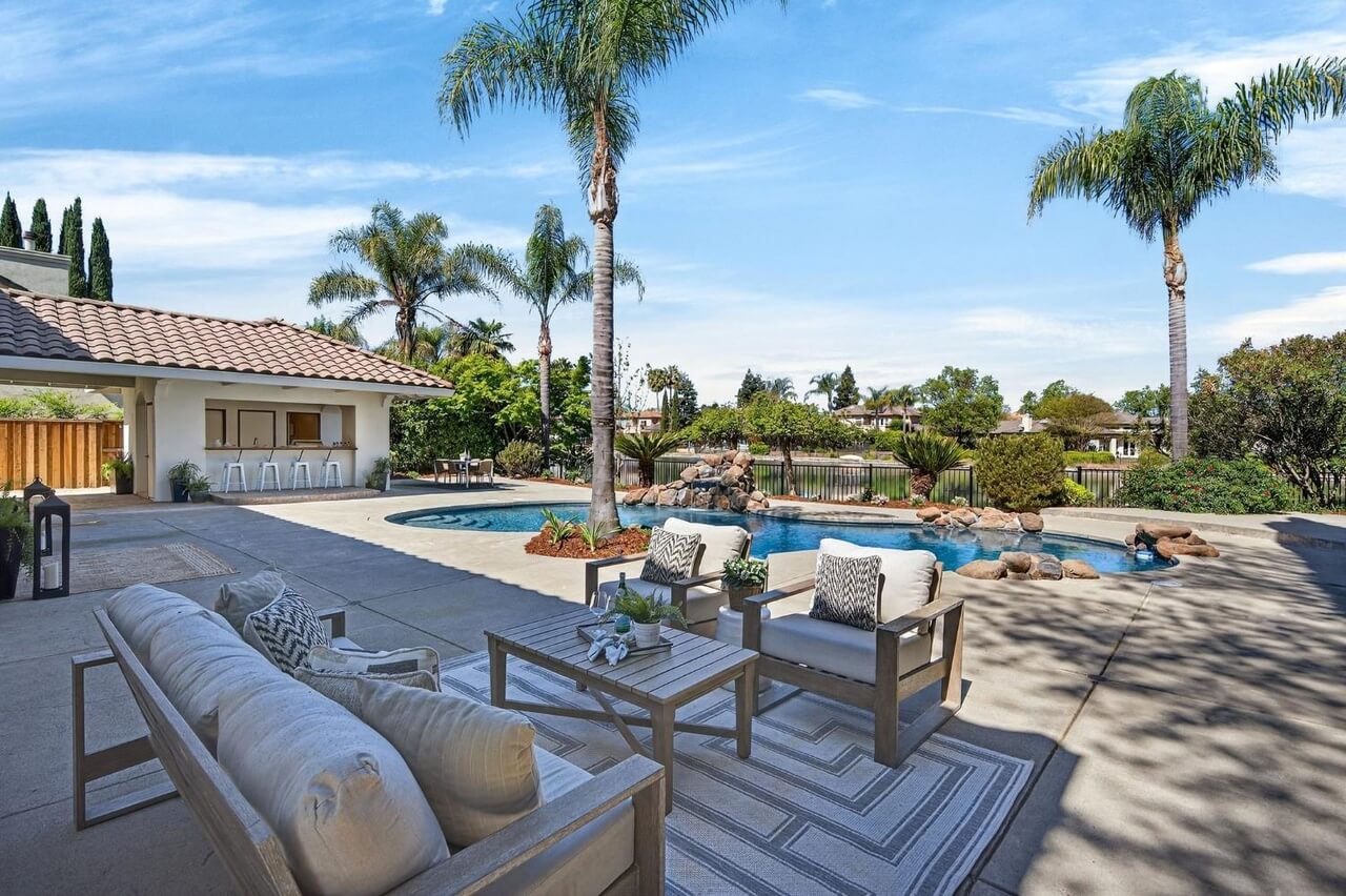 Chalupa Pl, Davis - Premiere Home Staging & Design