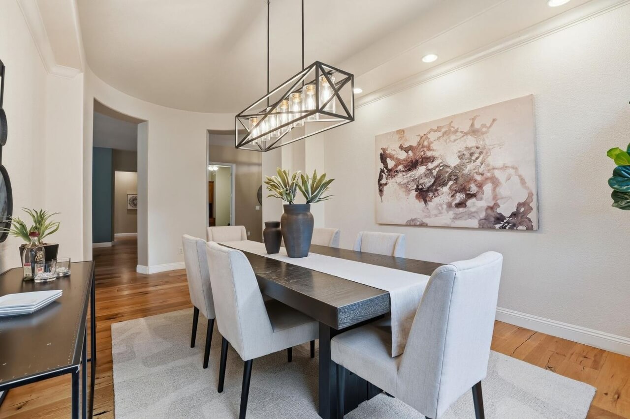Fairchild Ct, Folsom - Premiere Home Staging & Design