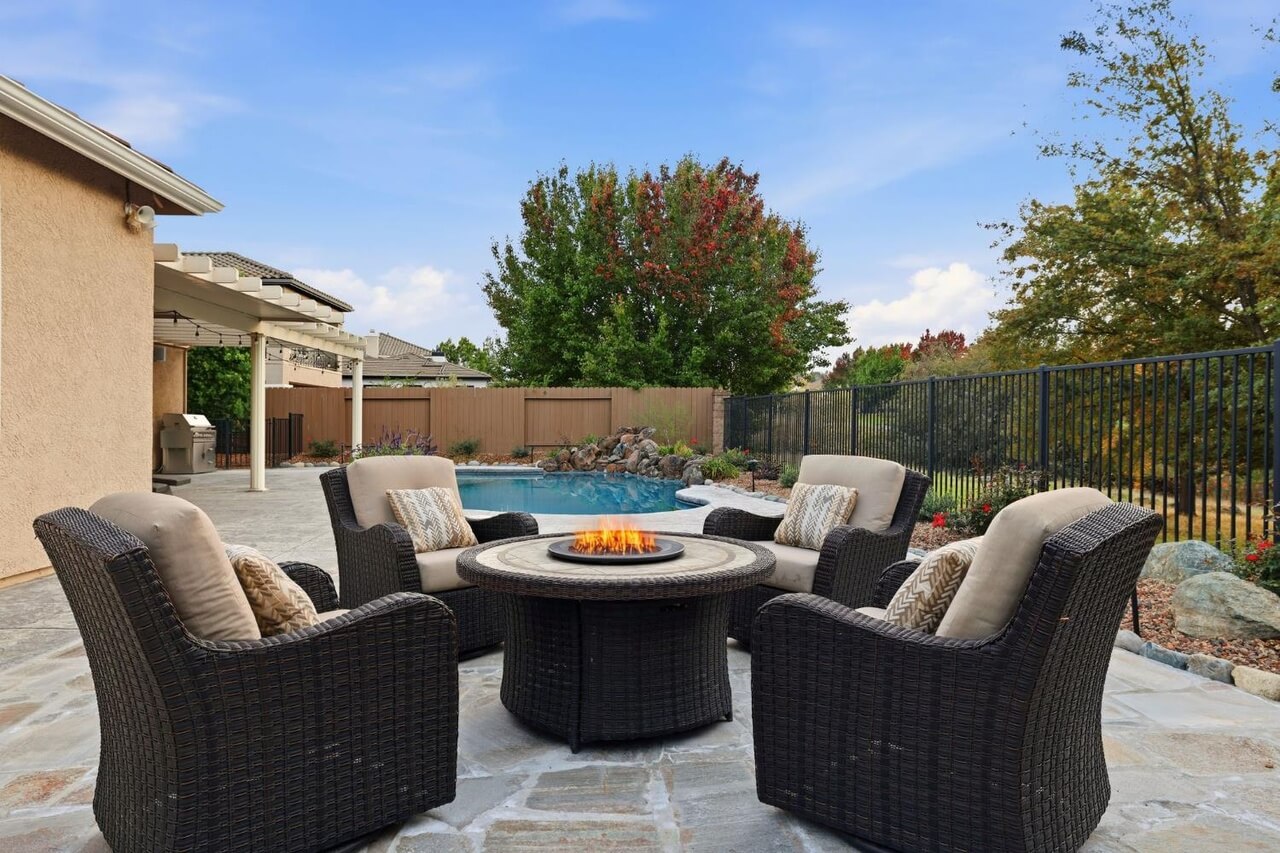 Fairchild Ct, Folsom - Premiere Home Staging & Design