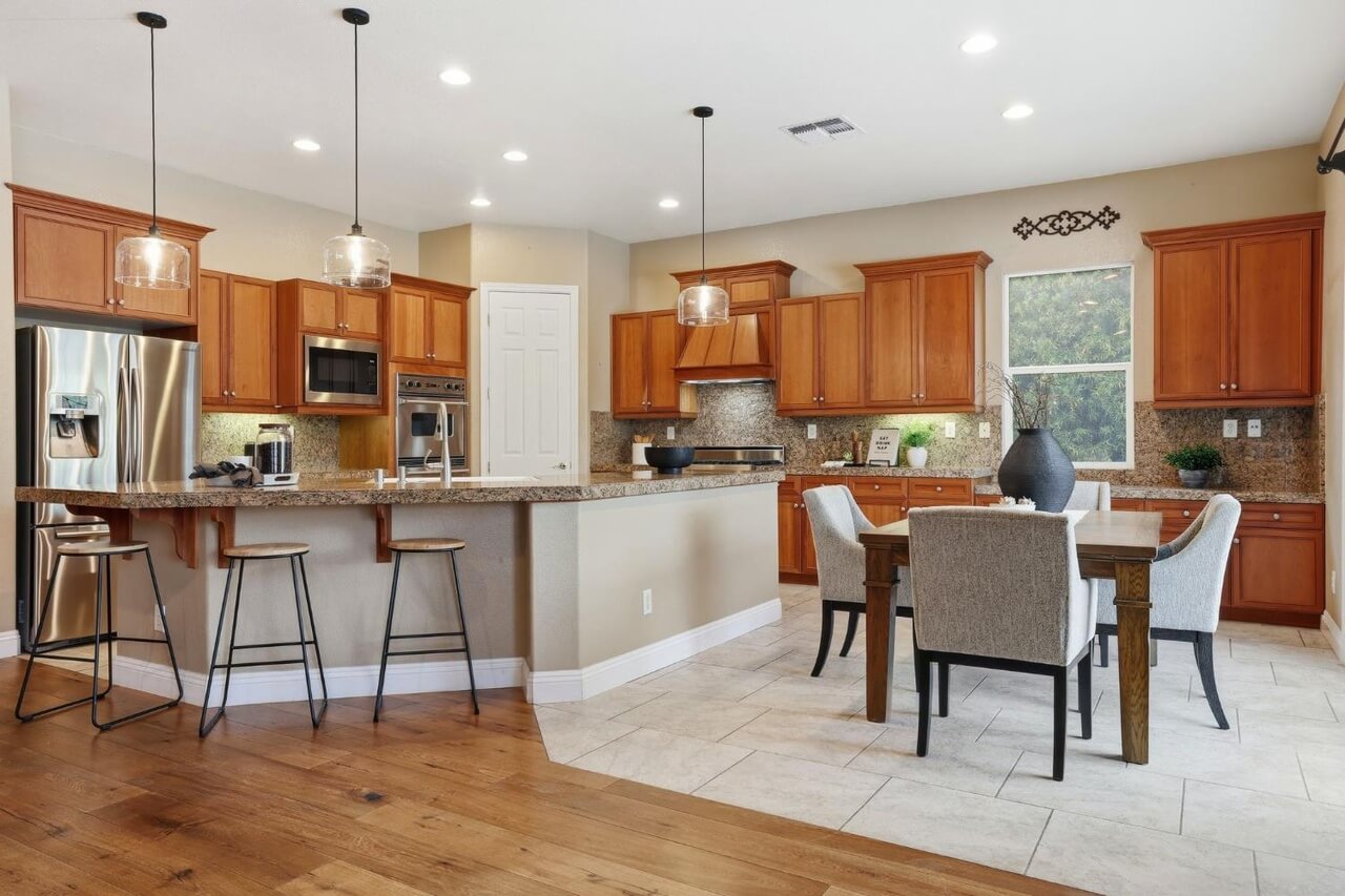 Fairchild Ct, Folsom - Premiere Home Staging & Design