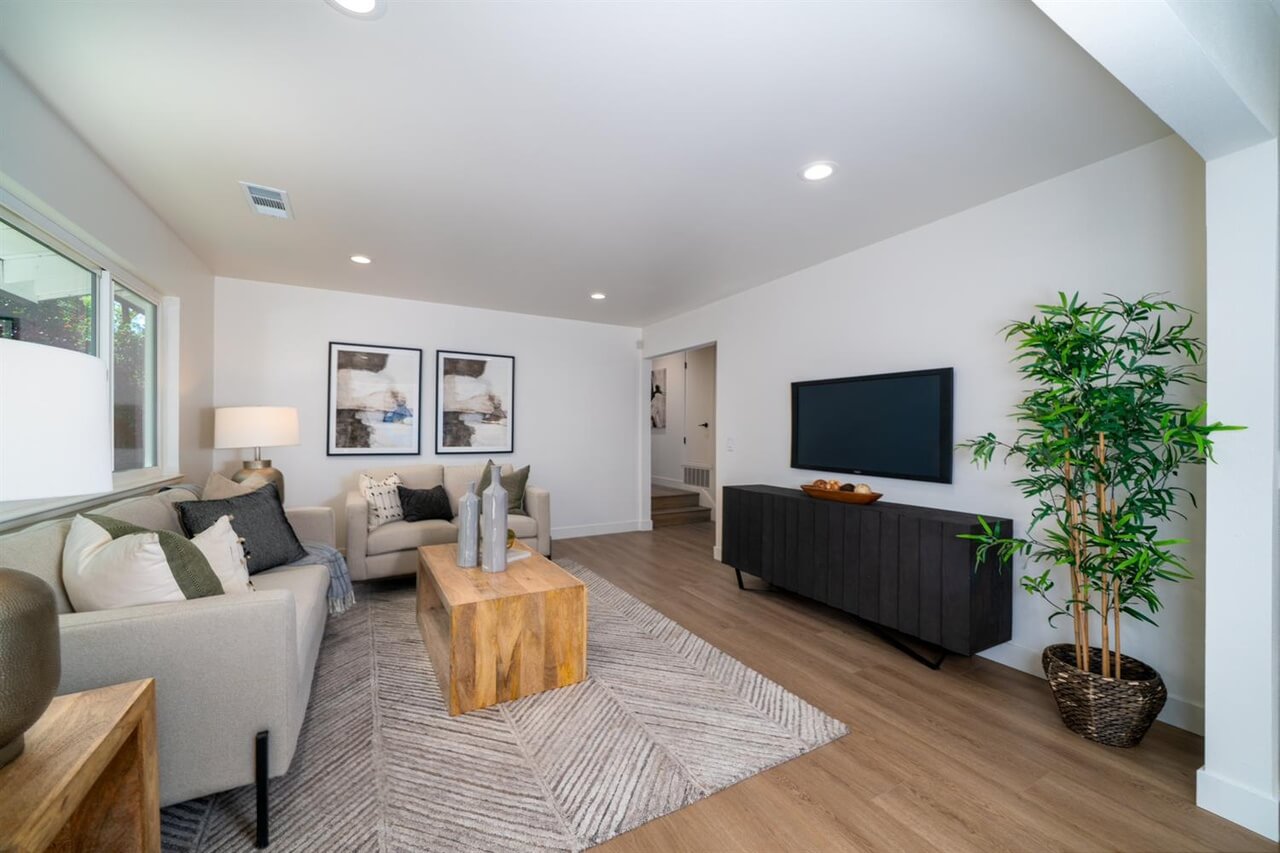 King Henry Way, El Dorado Hills - Premiere Home Staging & Design