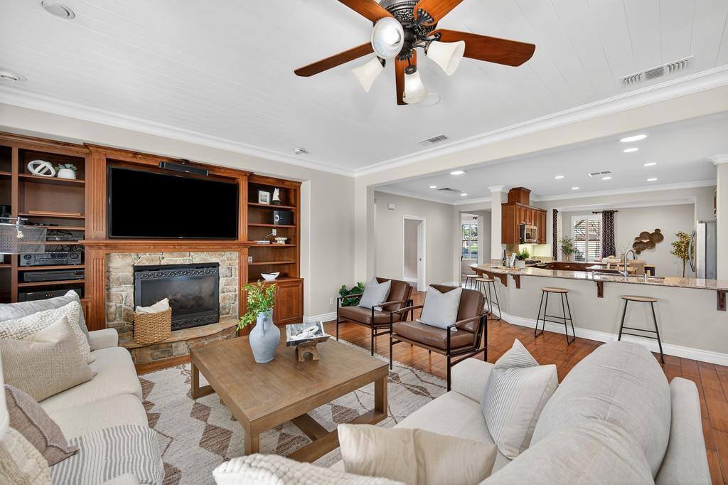 Oakham Way, Elk Grove - Premiere Home Staging & Design