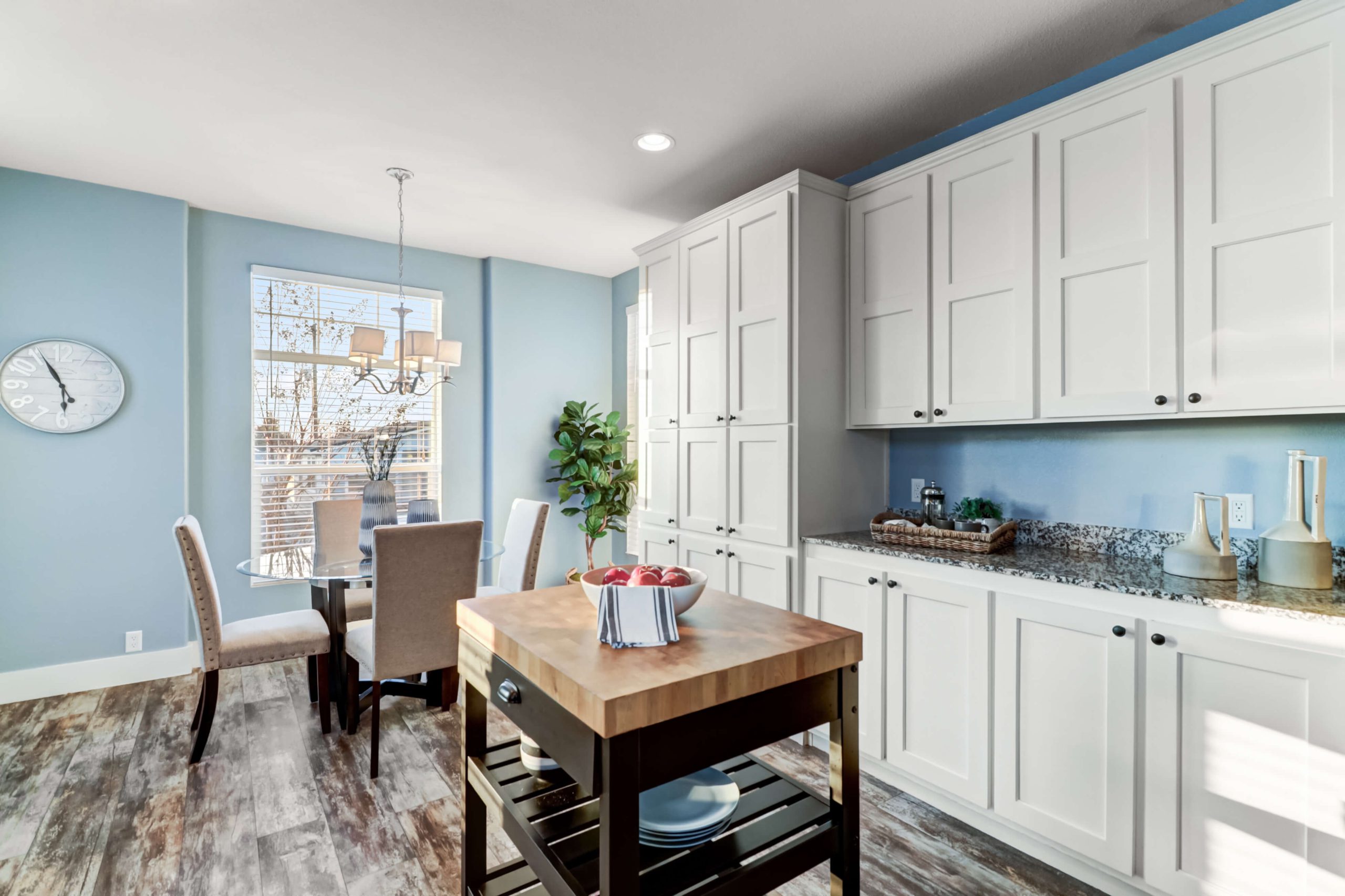 S Grove, Rocklin - Premiere Home Staging & Design