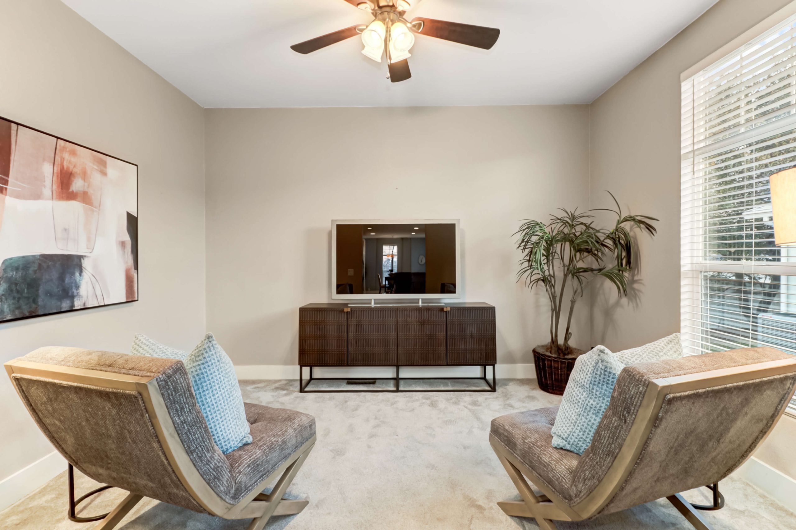 S Grove, Rocklin - Premiere Home Staging & Design
