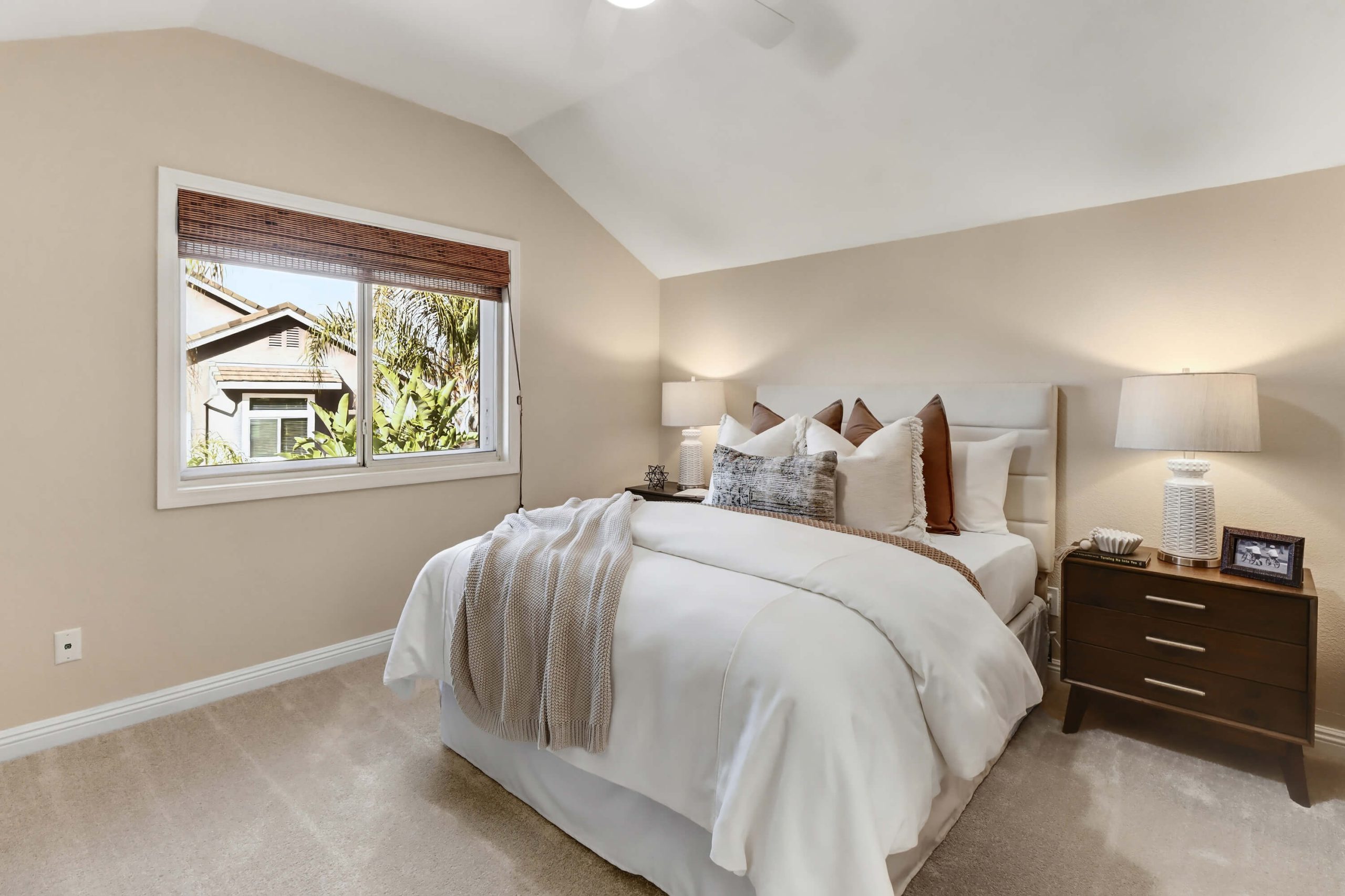 Seaton Dr, Folsom - Premiere Home Staging & Design
