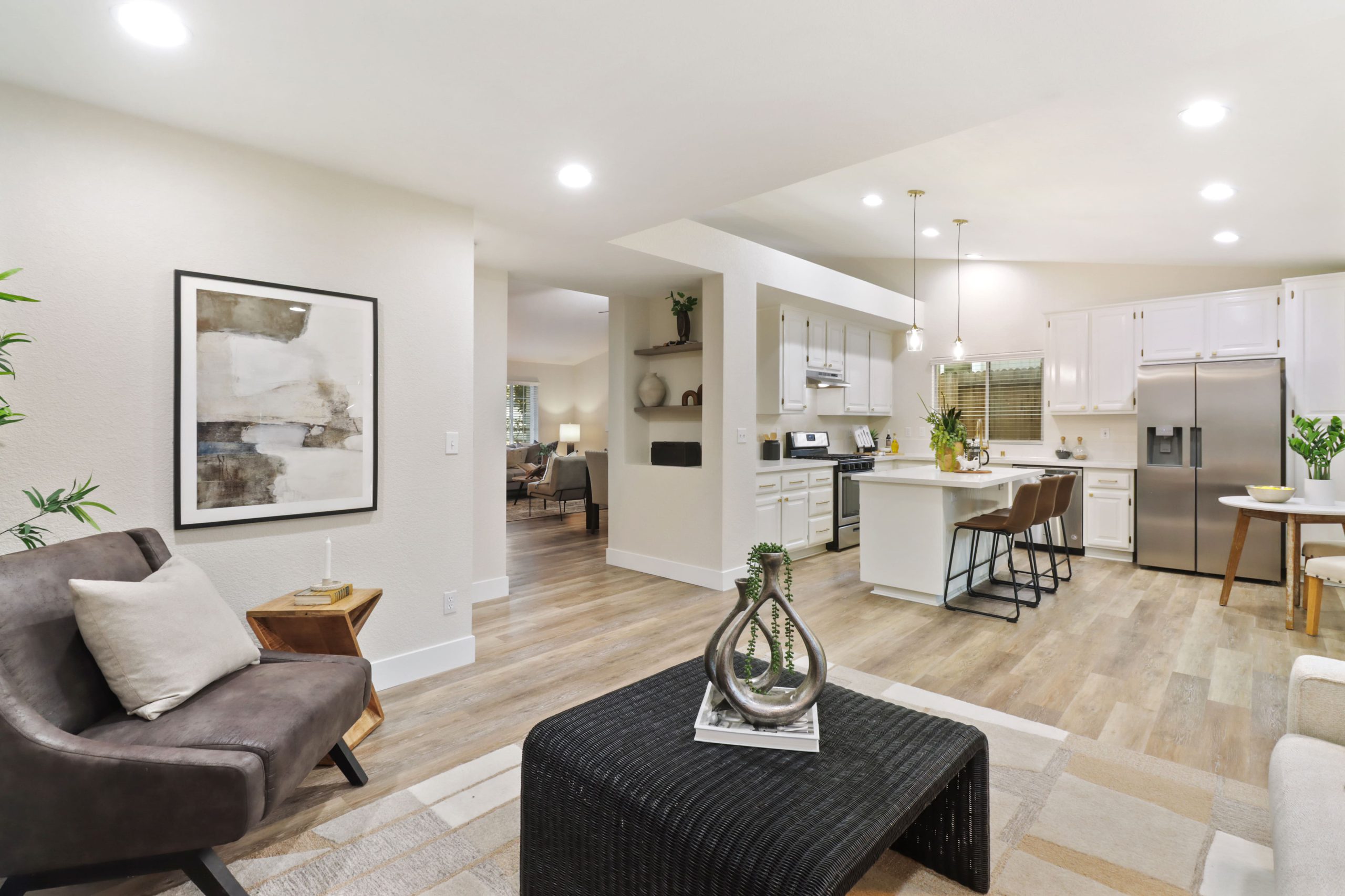 Stuart St, Rocklin - Premiere Home Staging & Design