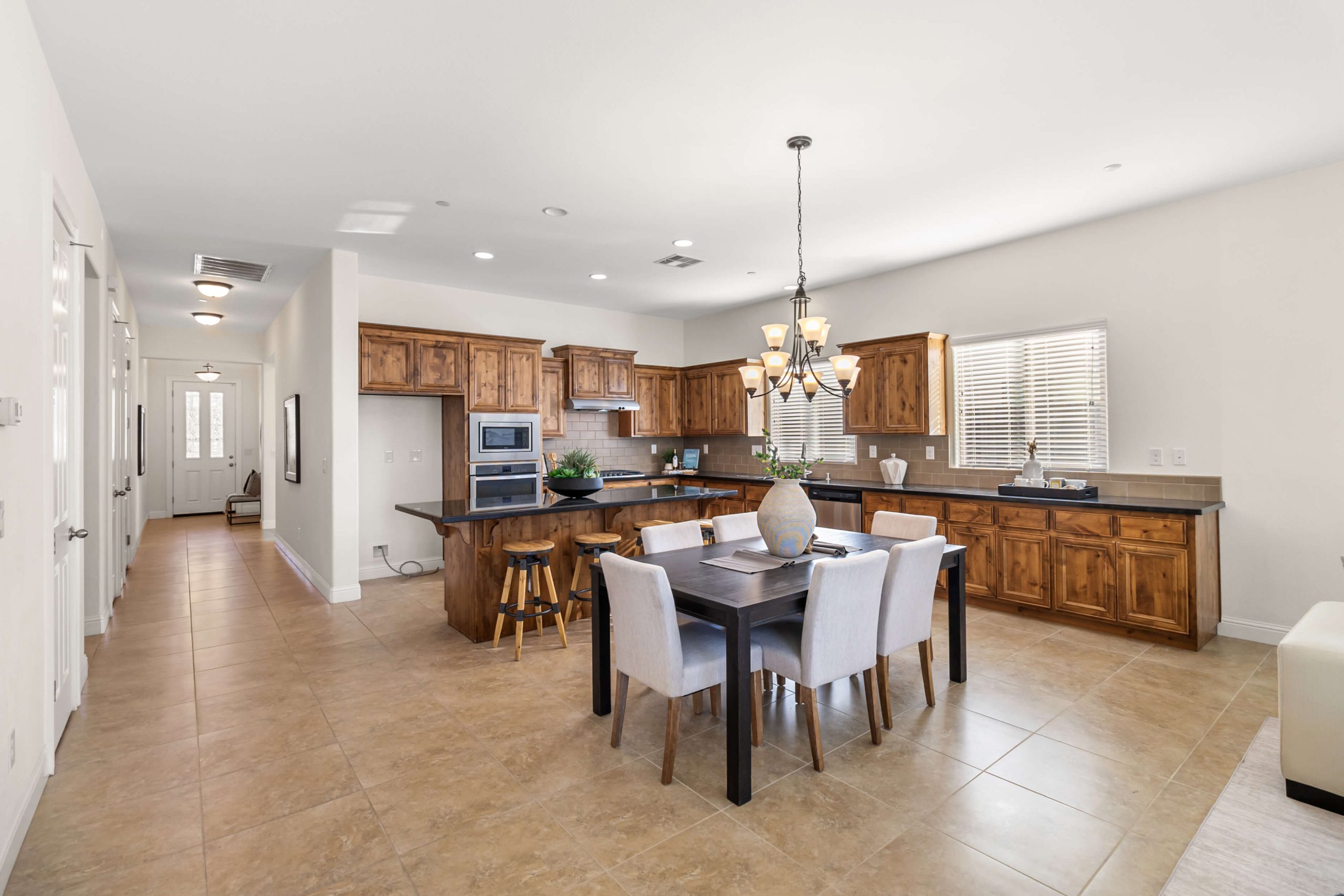 Syracuse Dr, Rocklin - Premiere Home Staging & Design