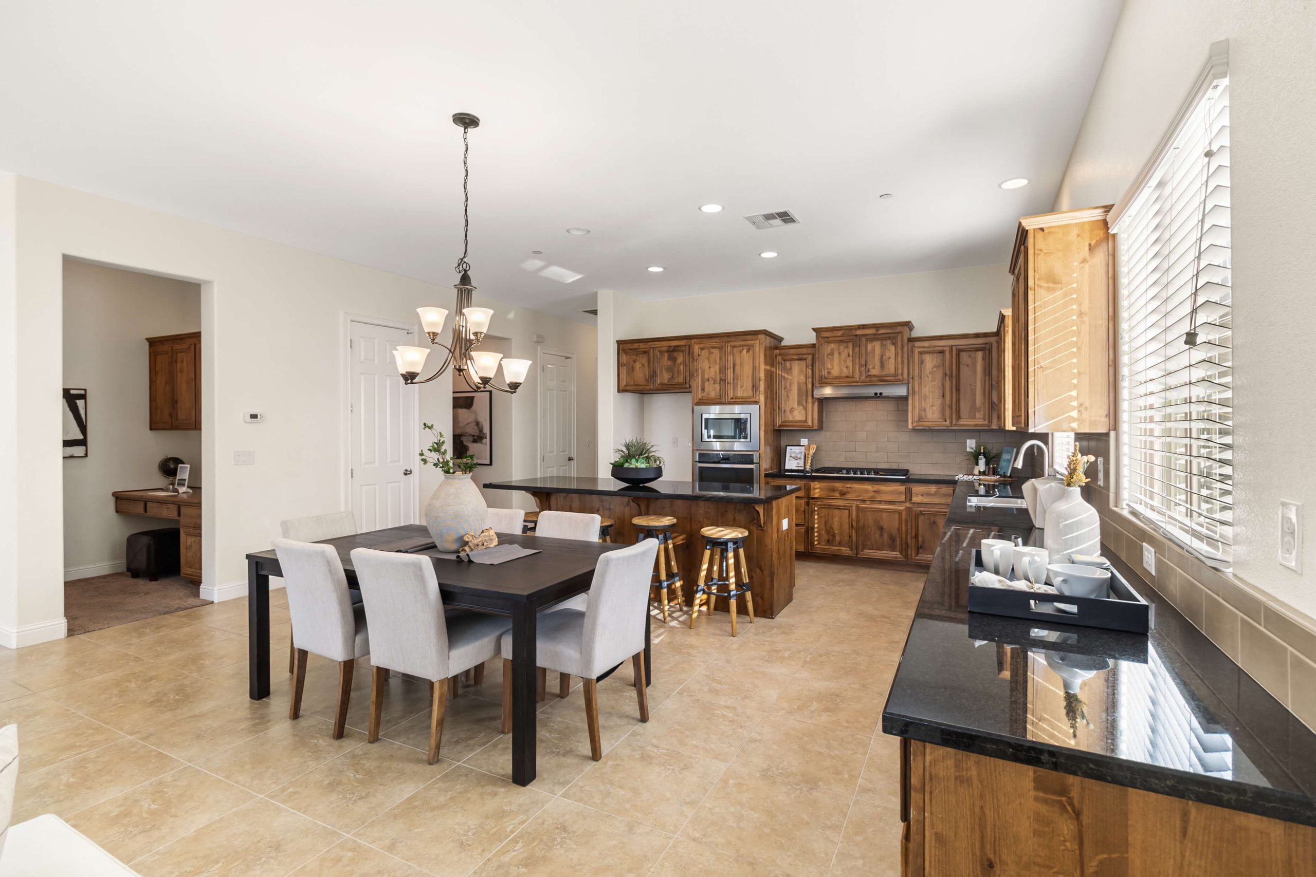 Syracuse Dr, Rocklin - Premiere Home Staging & Design
