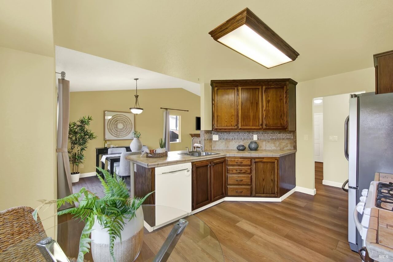 Tipperary Dr, Vacaville - Premiere Home Staging & Design