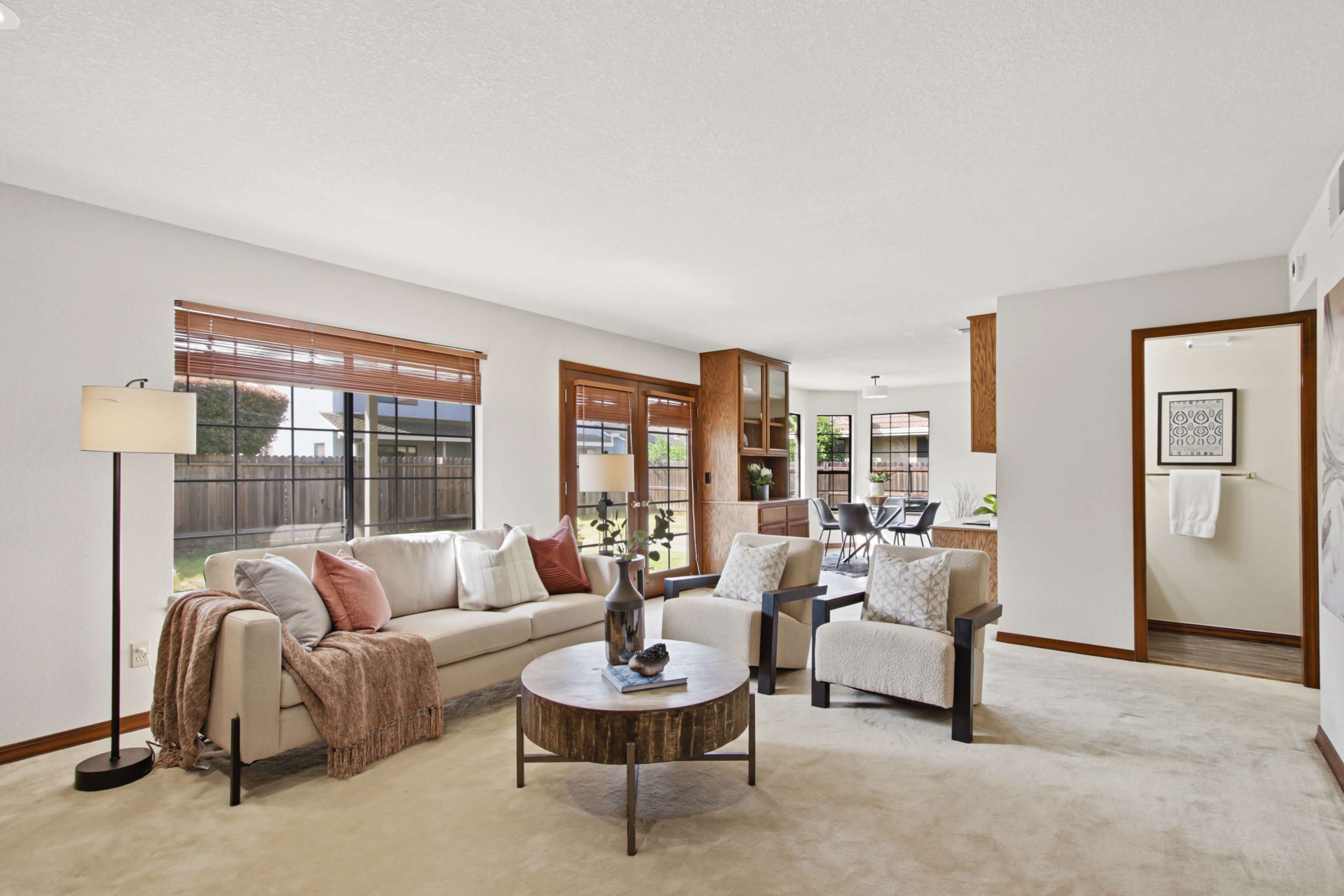 Valim Way, Sacramento - Premiere Home Staging & Design