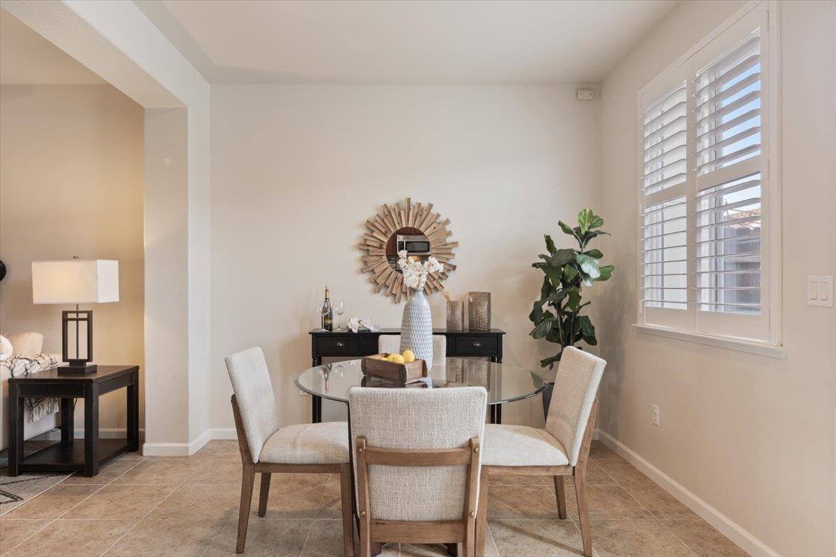 Village Plaza Dr, Roseville - Premiere Home Staging & Design