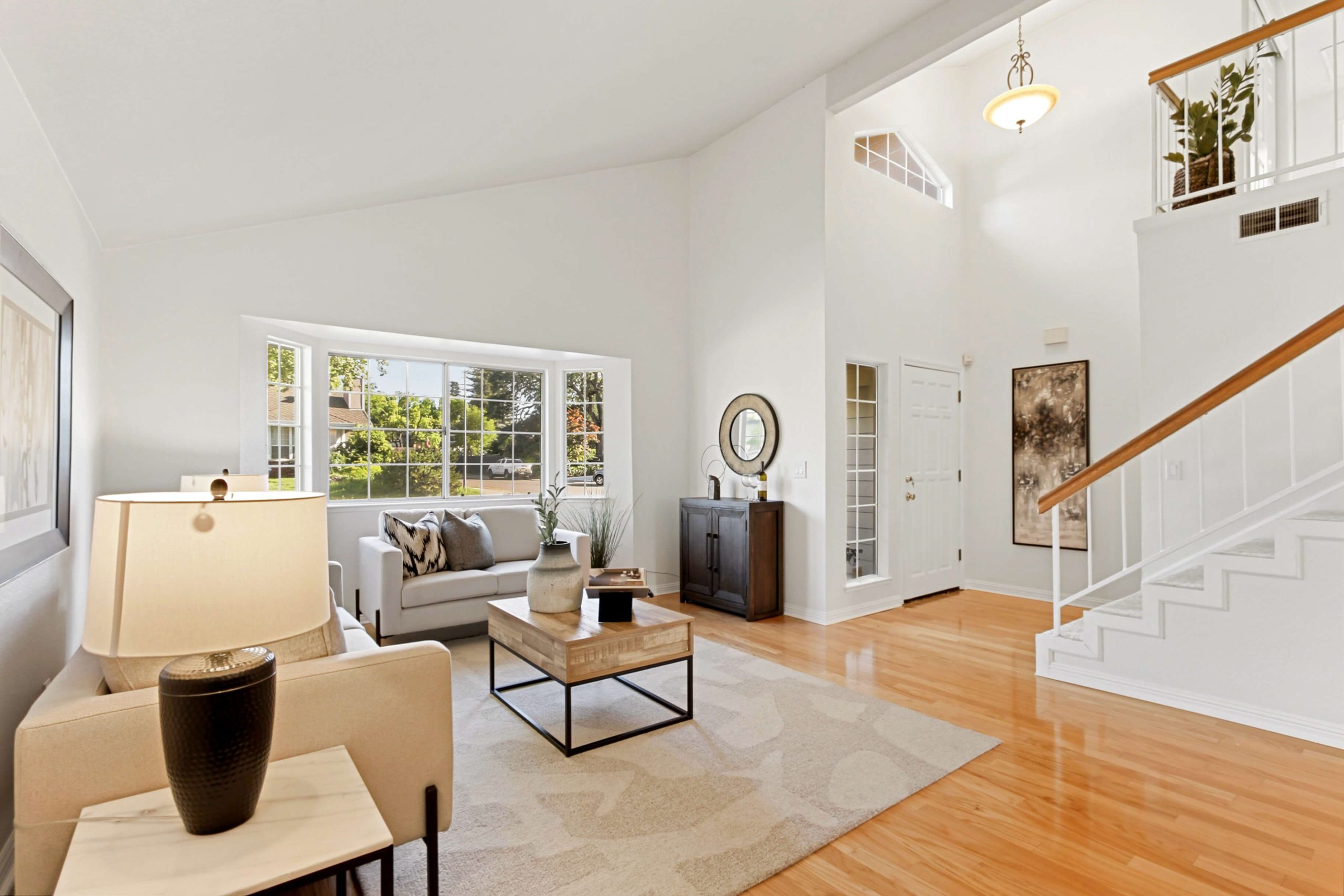 Woodpointe Cir, Sacramento - Premiere Home Staging & Design