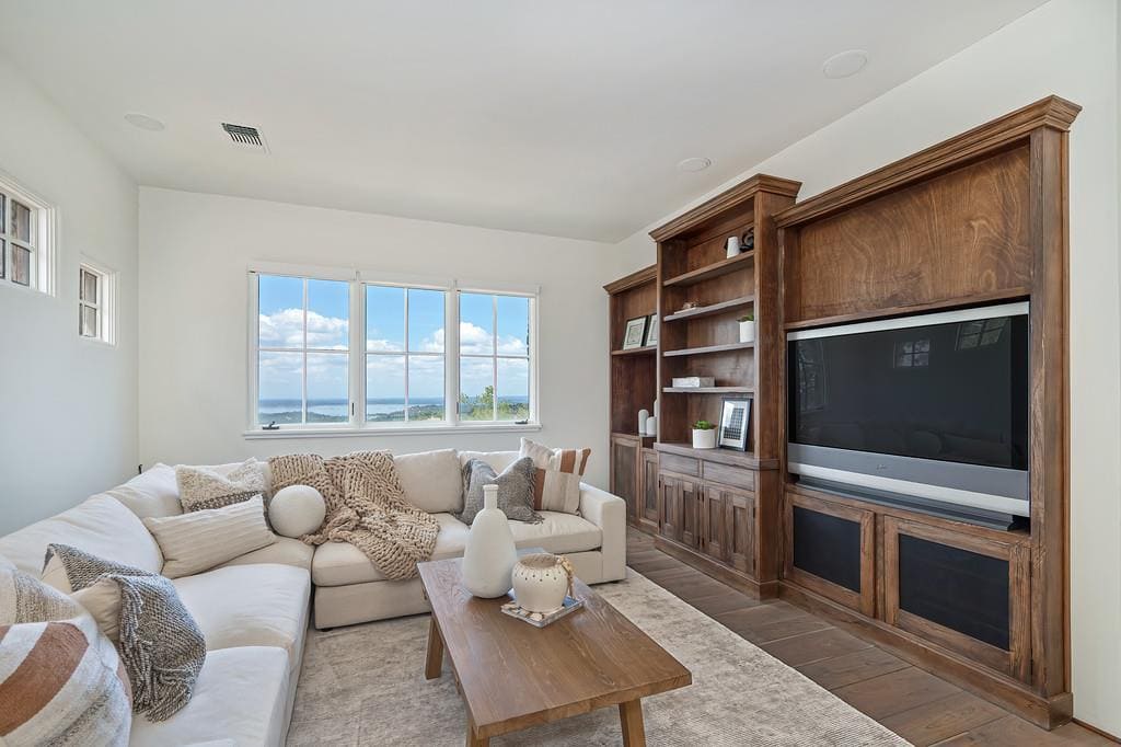 Gresham Dr, El Dorado Hills - Premiere Home Staging & Design